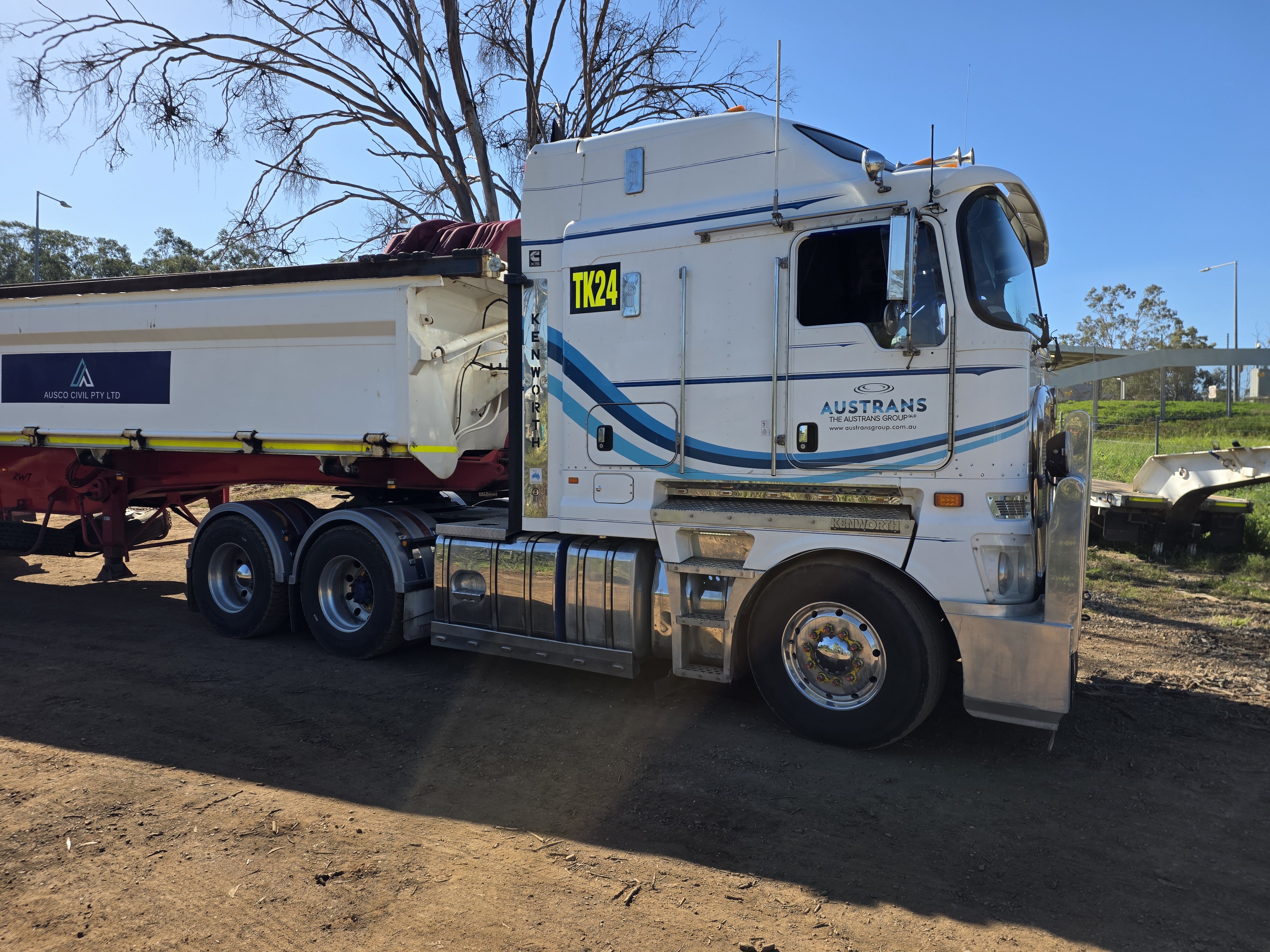 3 · 2018 Kenworth K200  6x4 Prime Mover