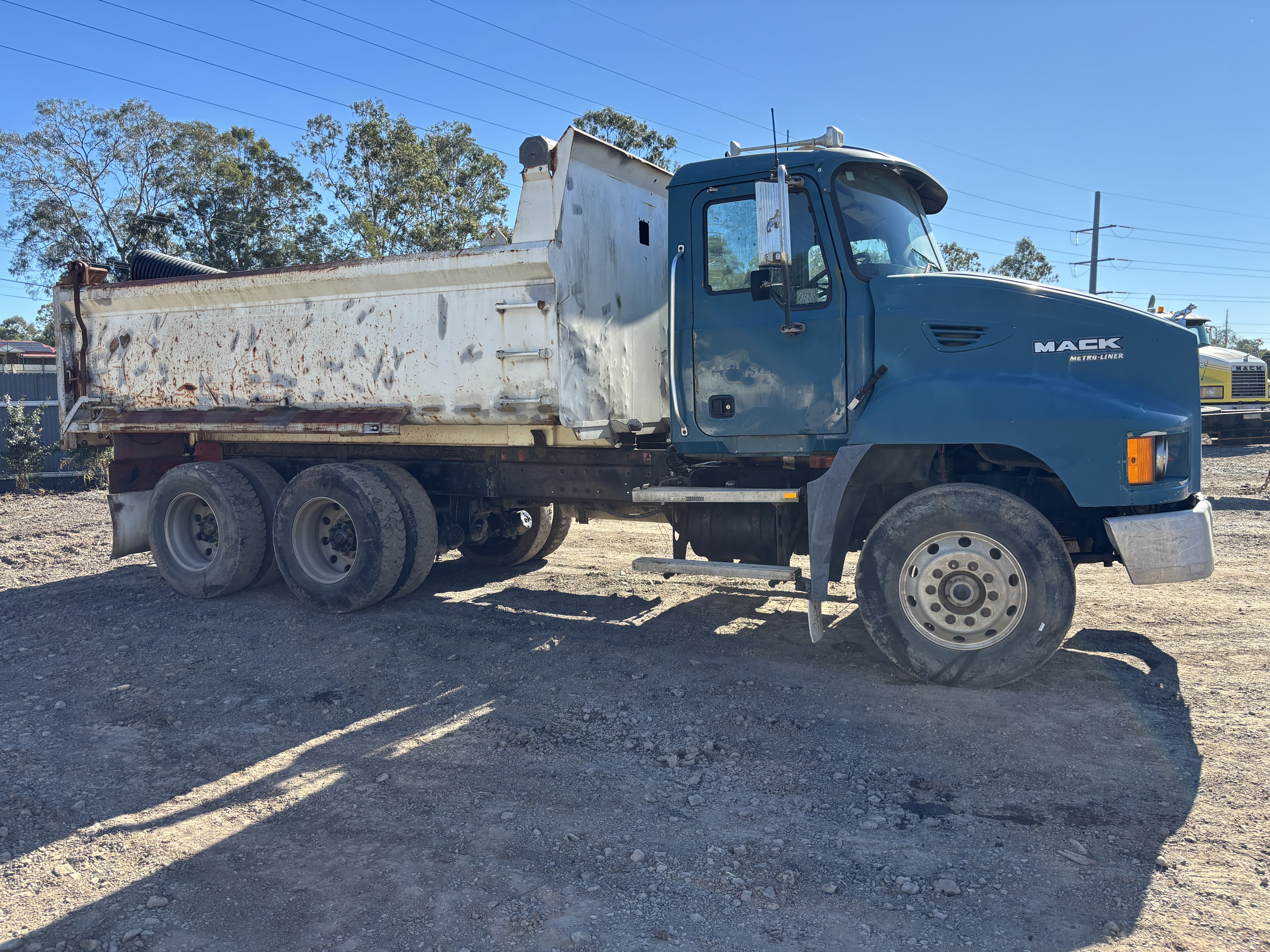 2006 Mack Metro-Liner ML 6x4 Tipper