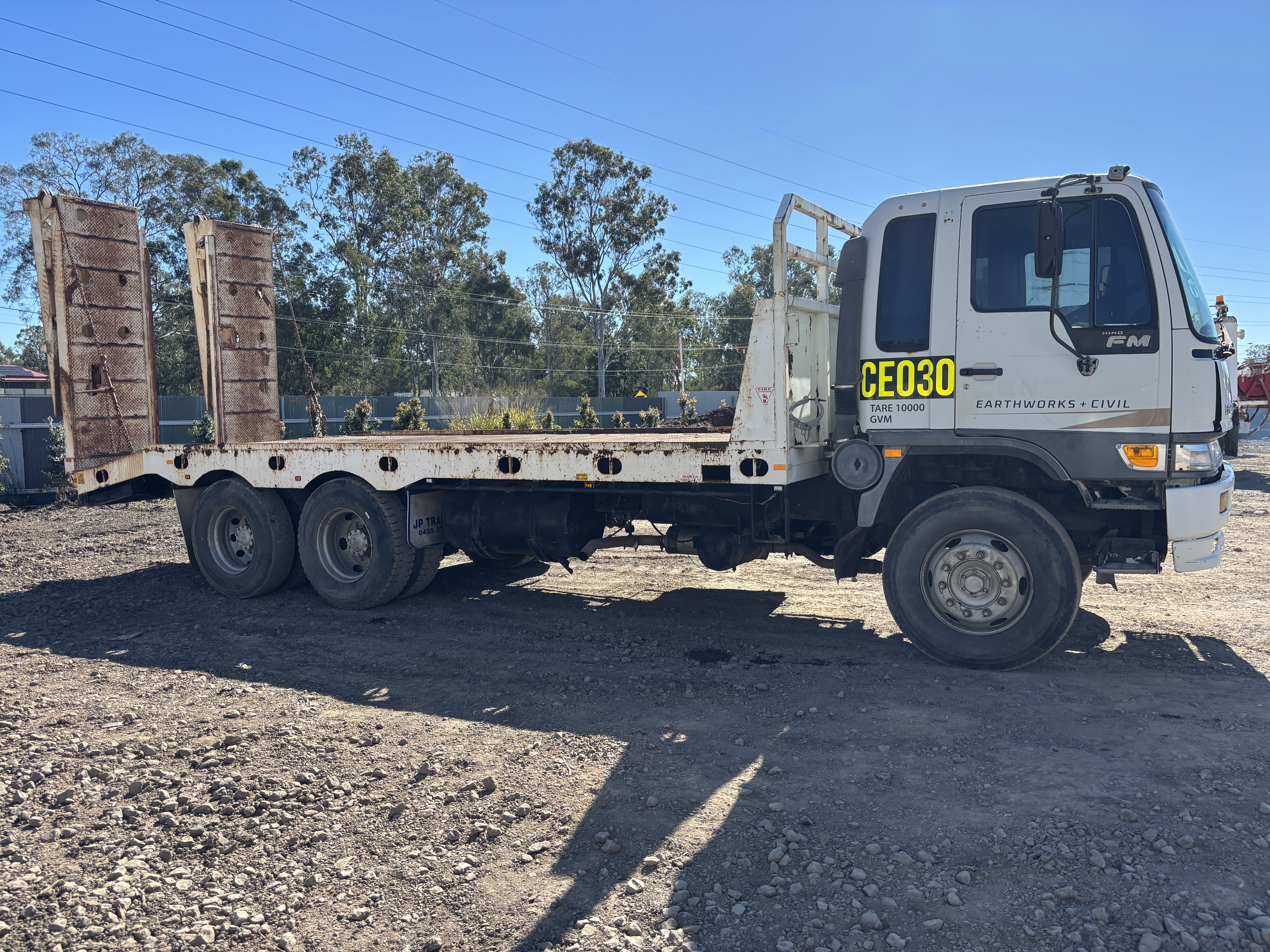 2002 Hino FM1J Ranger Pro 6x4 Tray Truck