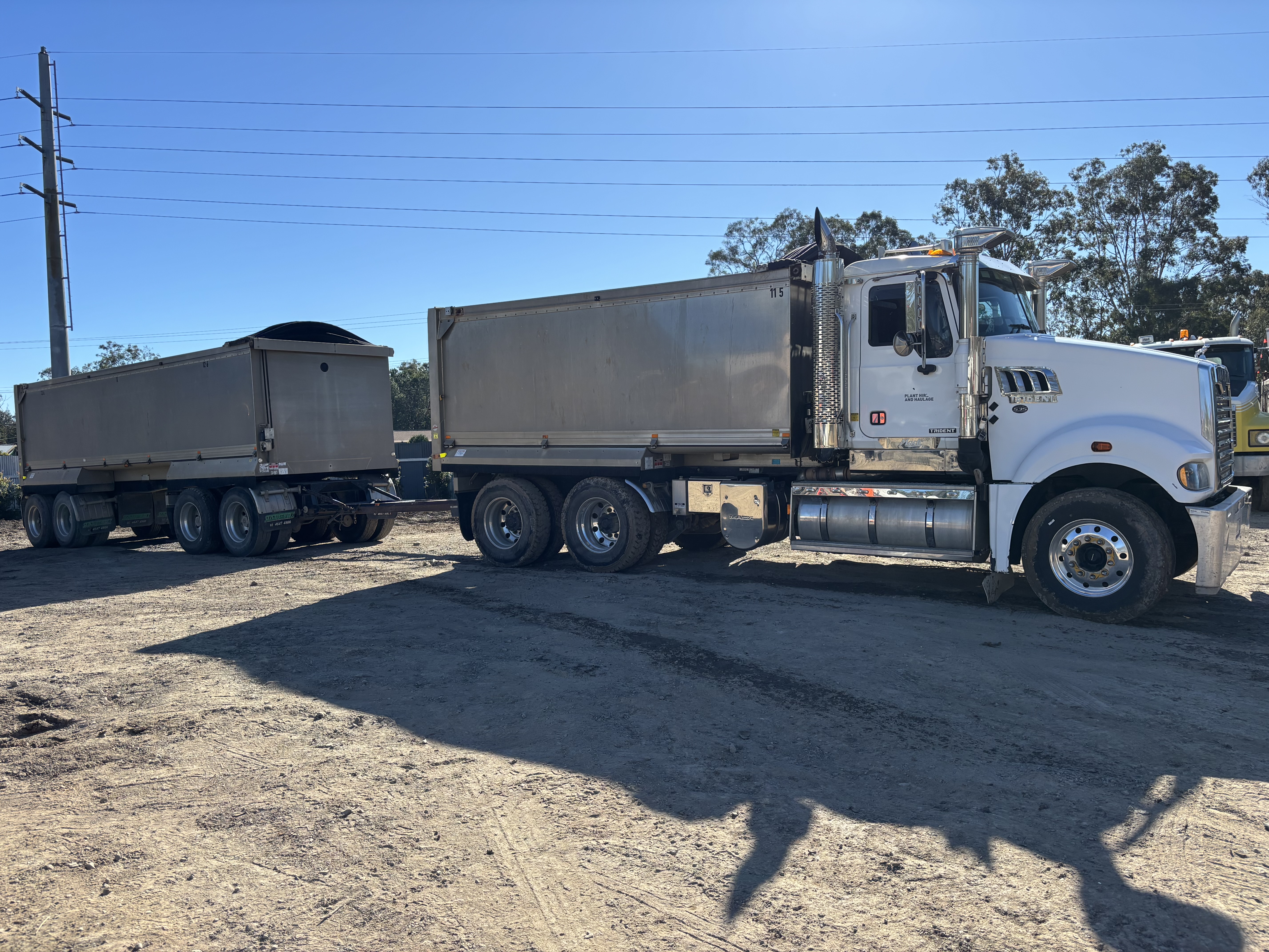 2018 Mack CMHR Trident 6x4 Tipper & 2018 Sloanebuilt 4-ADT Dog Trailer