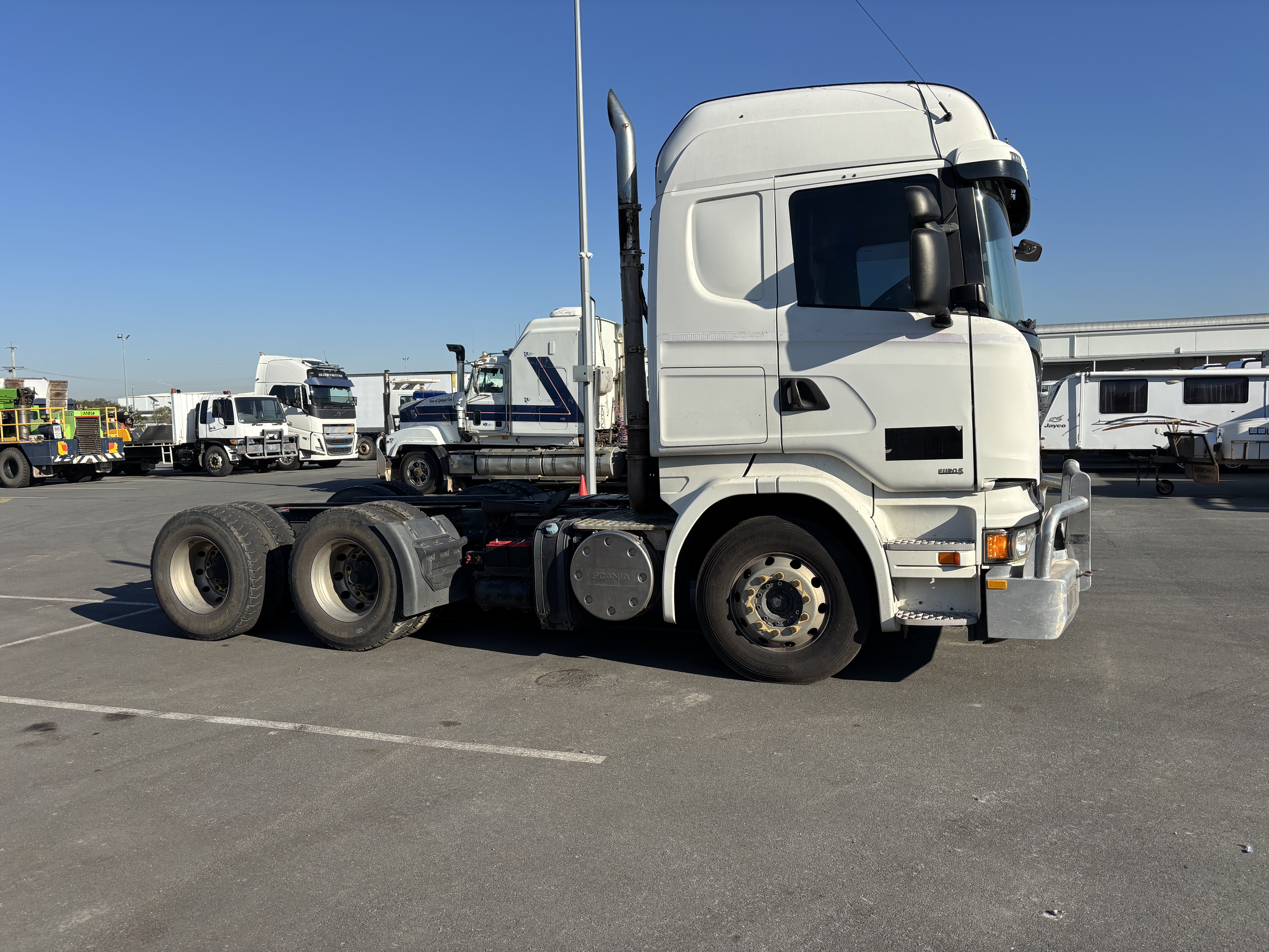 6 · 2014 Scania R560 6x4 Cab Chassis