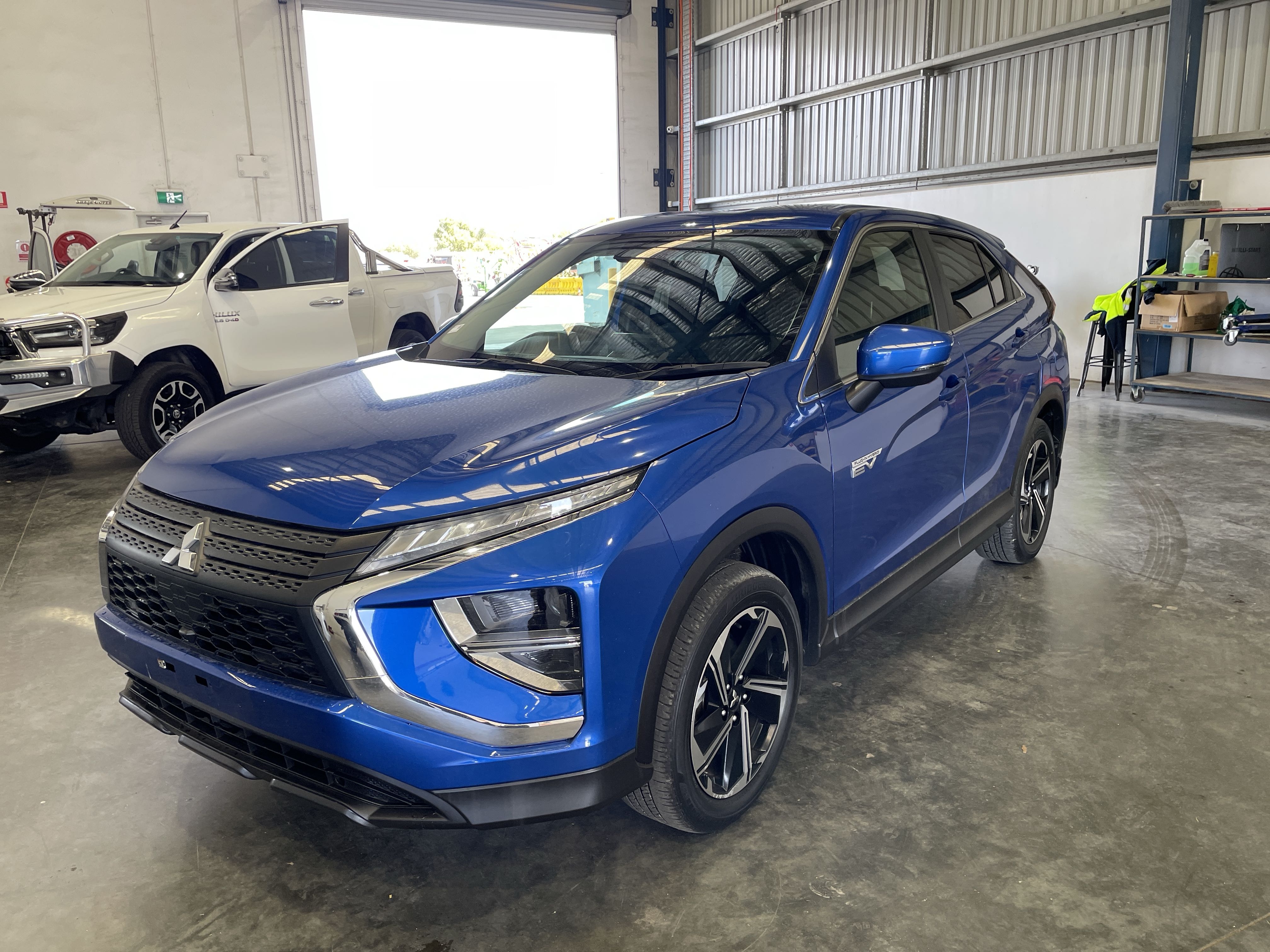 1 · 2024 Mitsubishi Eclipse Cross ES Hybrid-Petrol (Ex Lease)