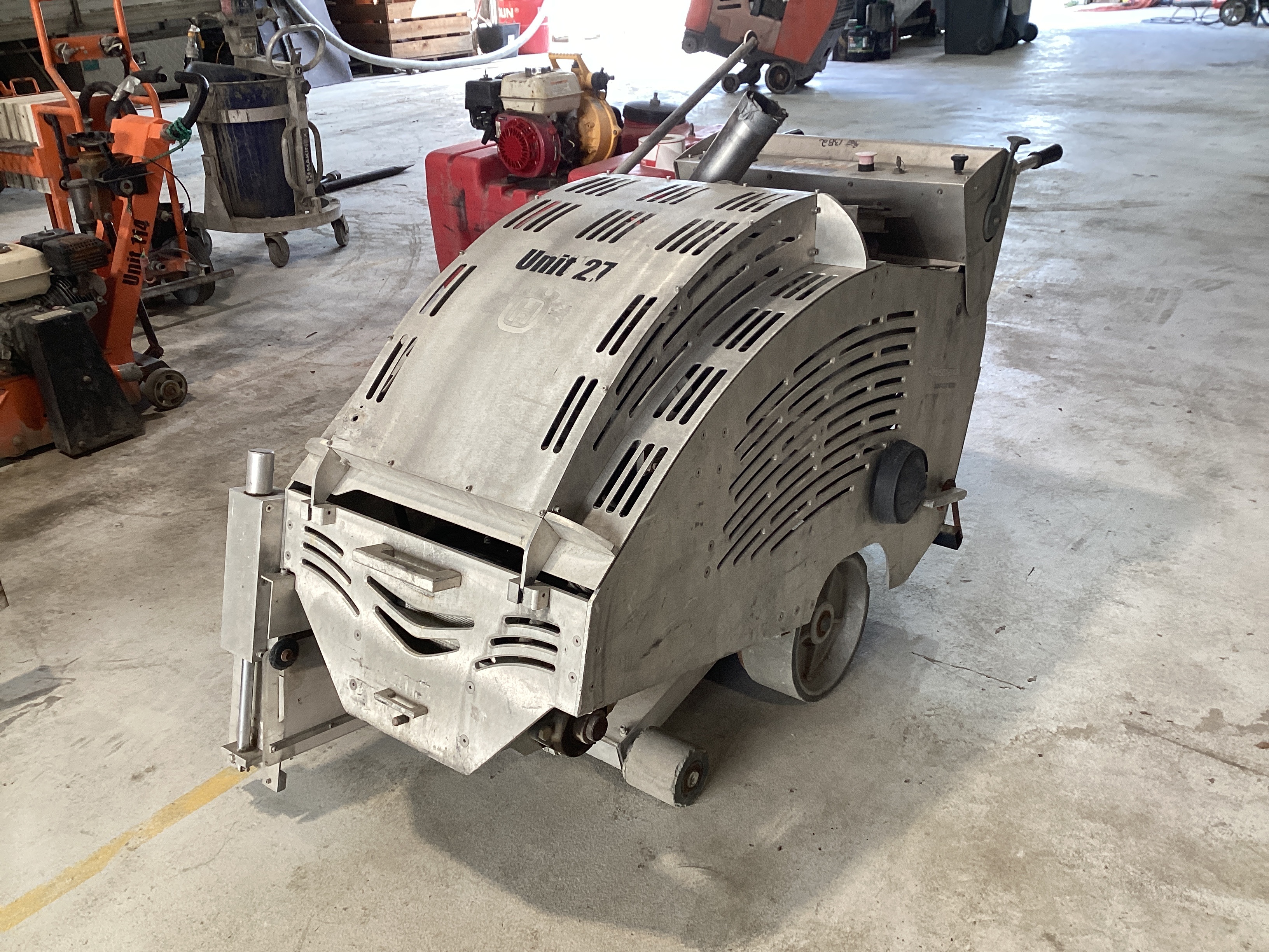 Husqvarna Soft-Cut 5000 Concrete Cutter