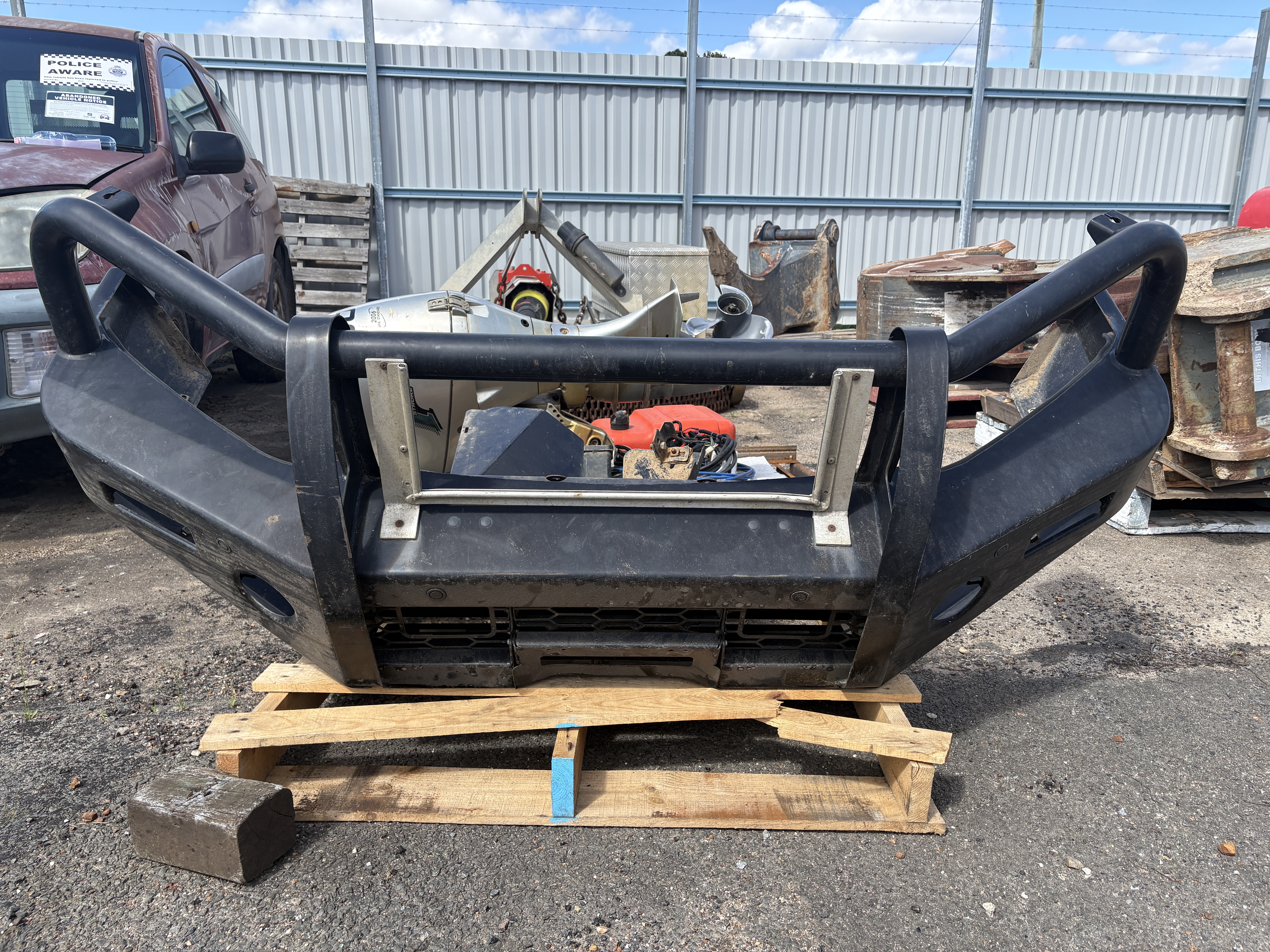 Used TJM Steel Bullbar & Towbar (2021 Triton GLX)