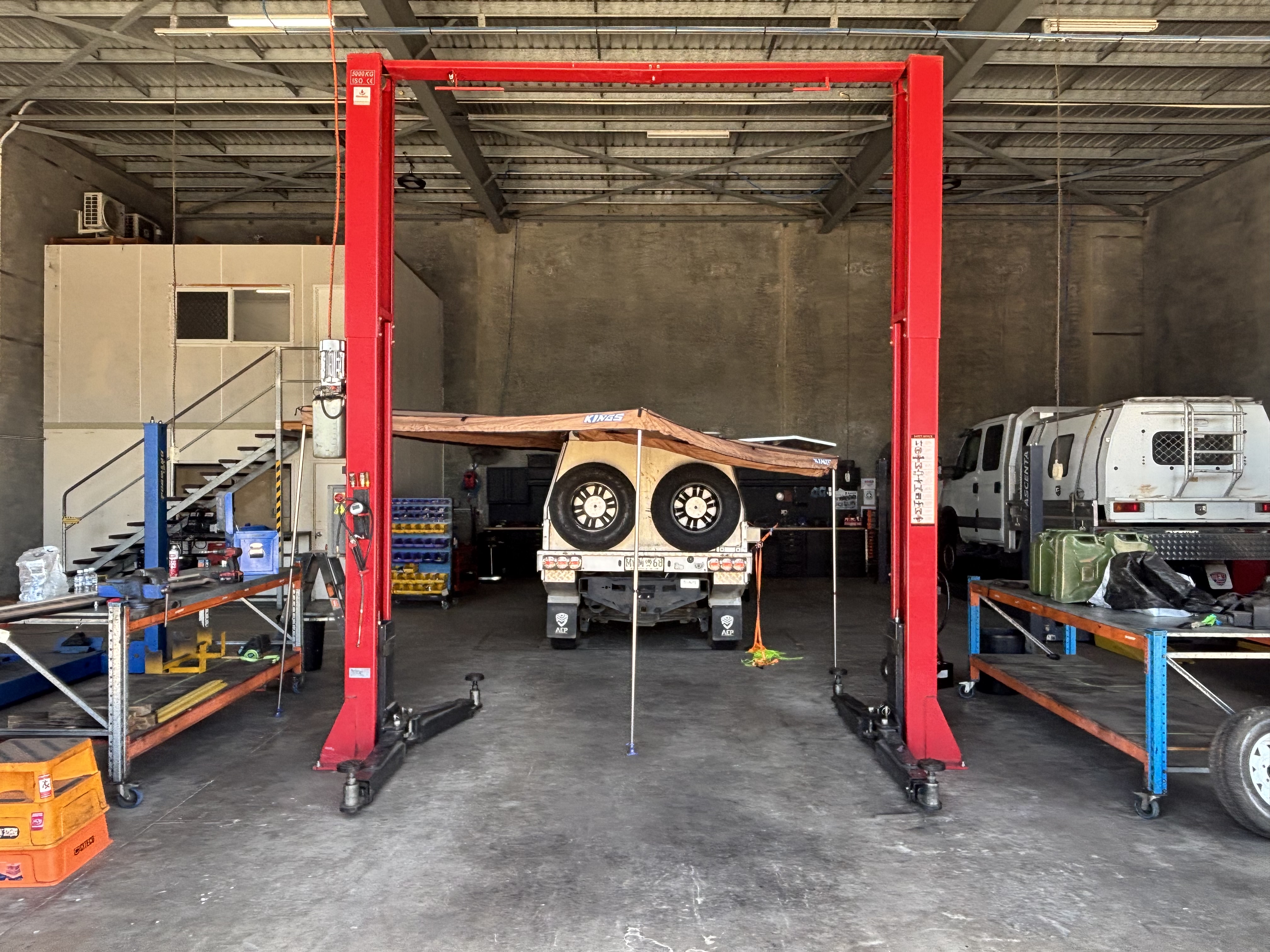 2016 Alemlube AA50CF2P 2-Post Vehicle Hoist