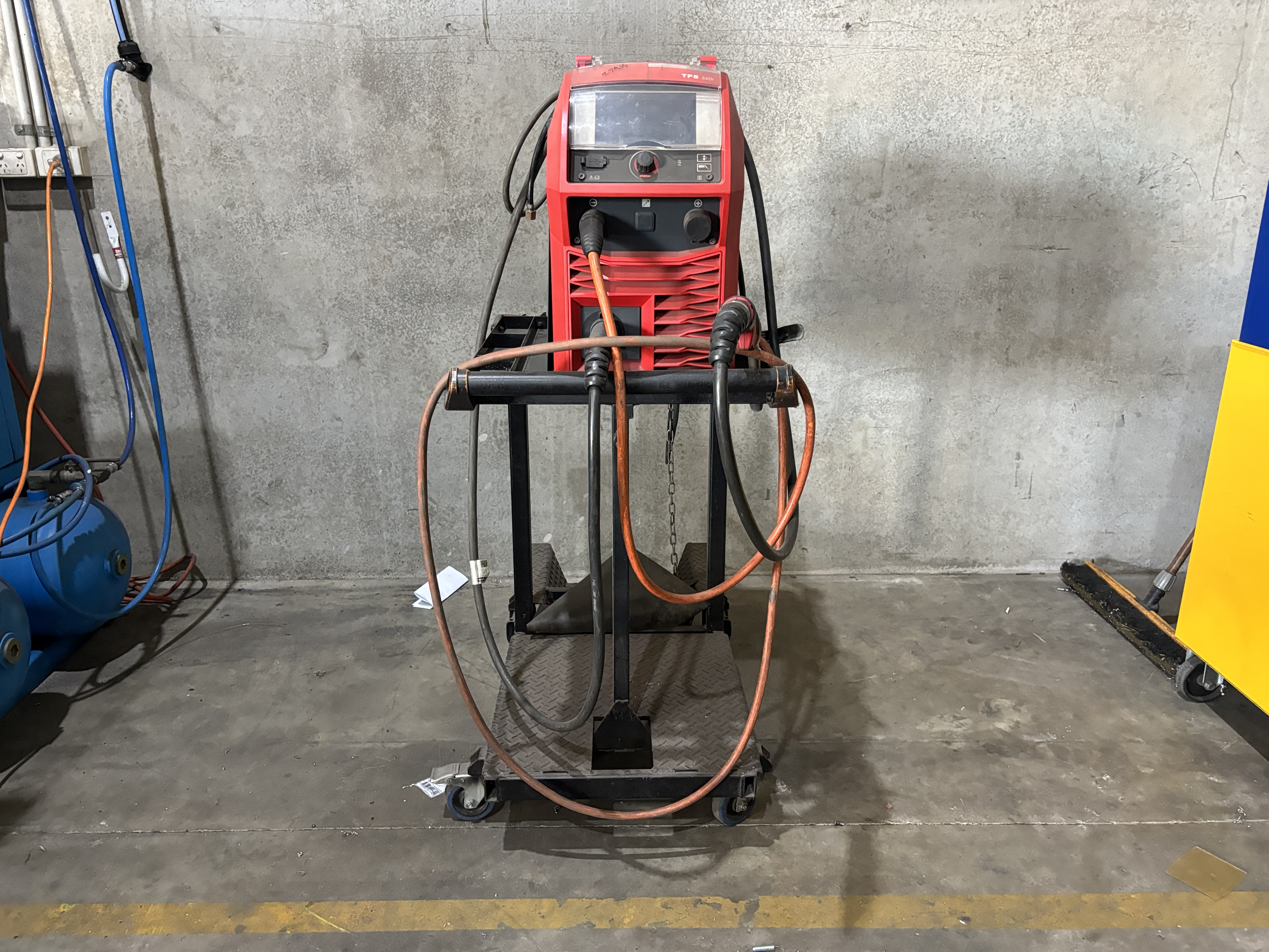Fronius TPS 320i C/4R/FSC Welding Inverter