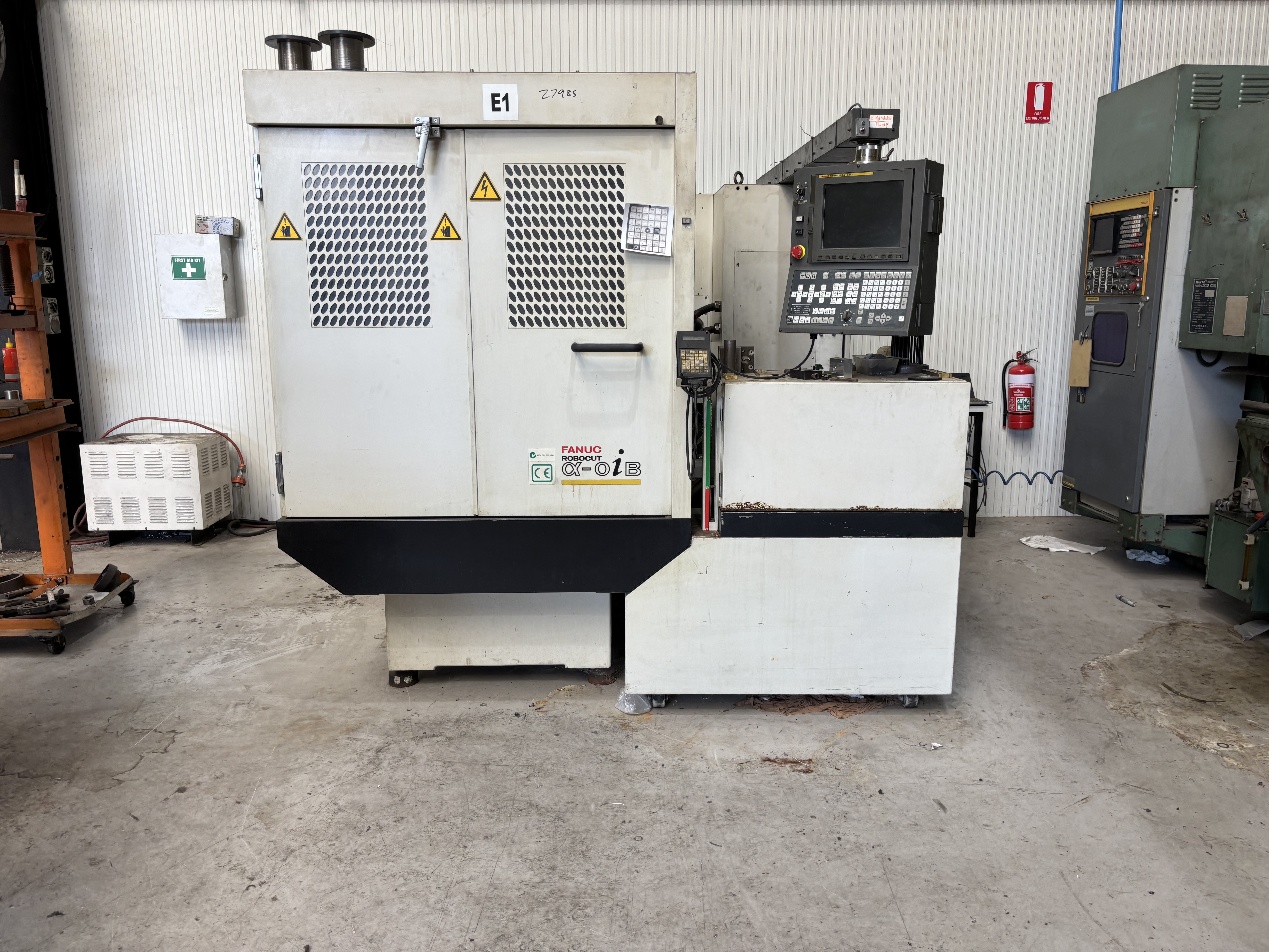 2004 Fanuc Robocut CNC Wire Cutting Machine EDM
