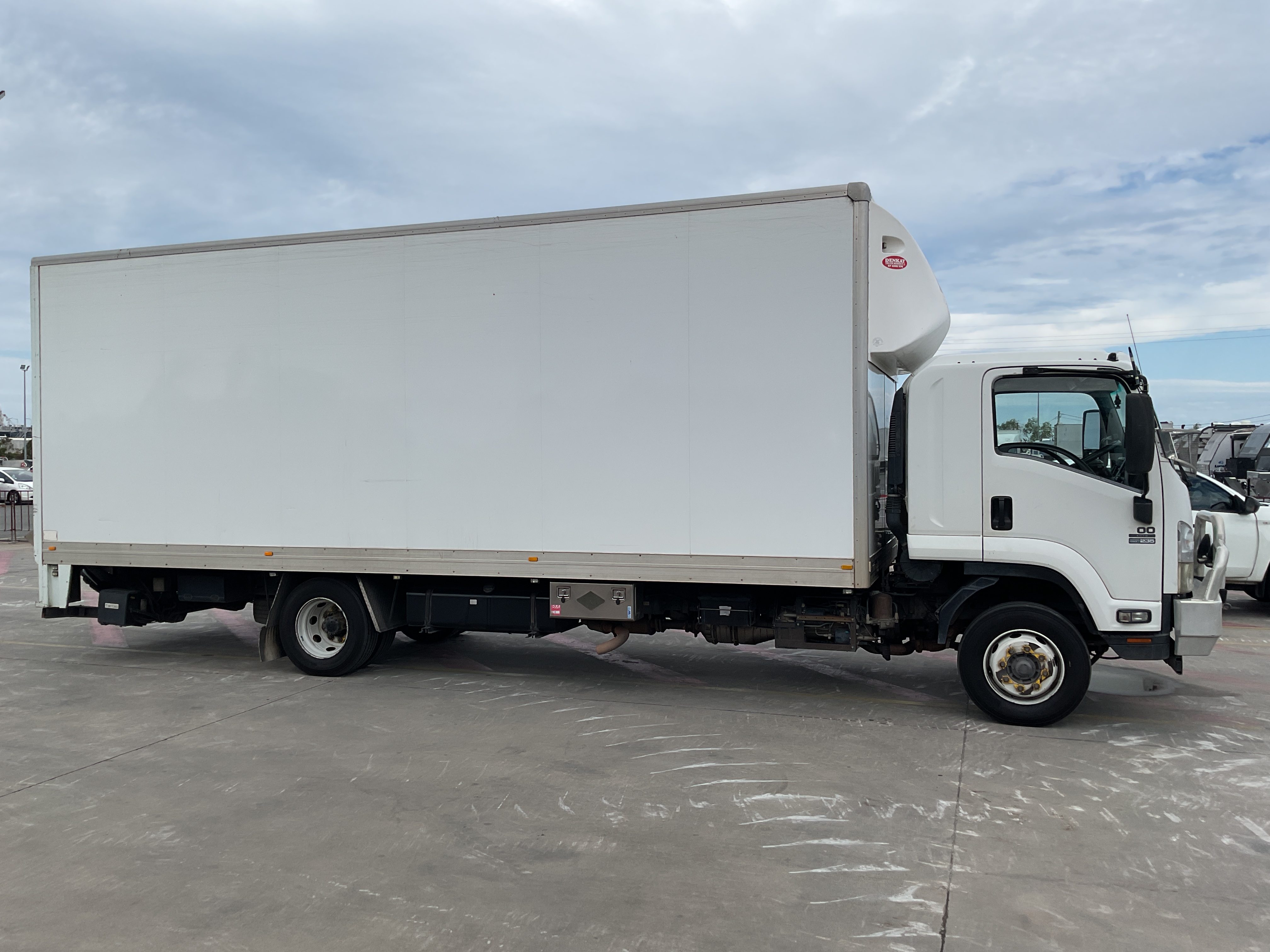 2013 Isuzu FH F Series FSR 4x2 Pantech