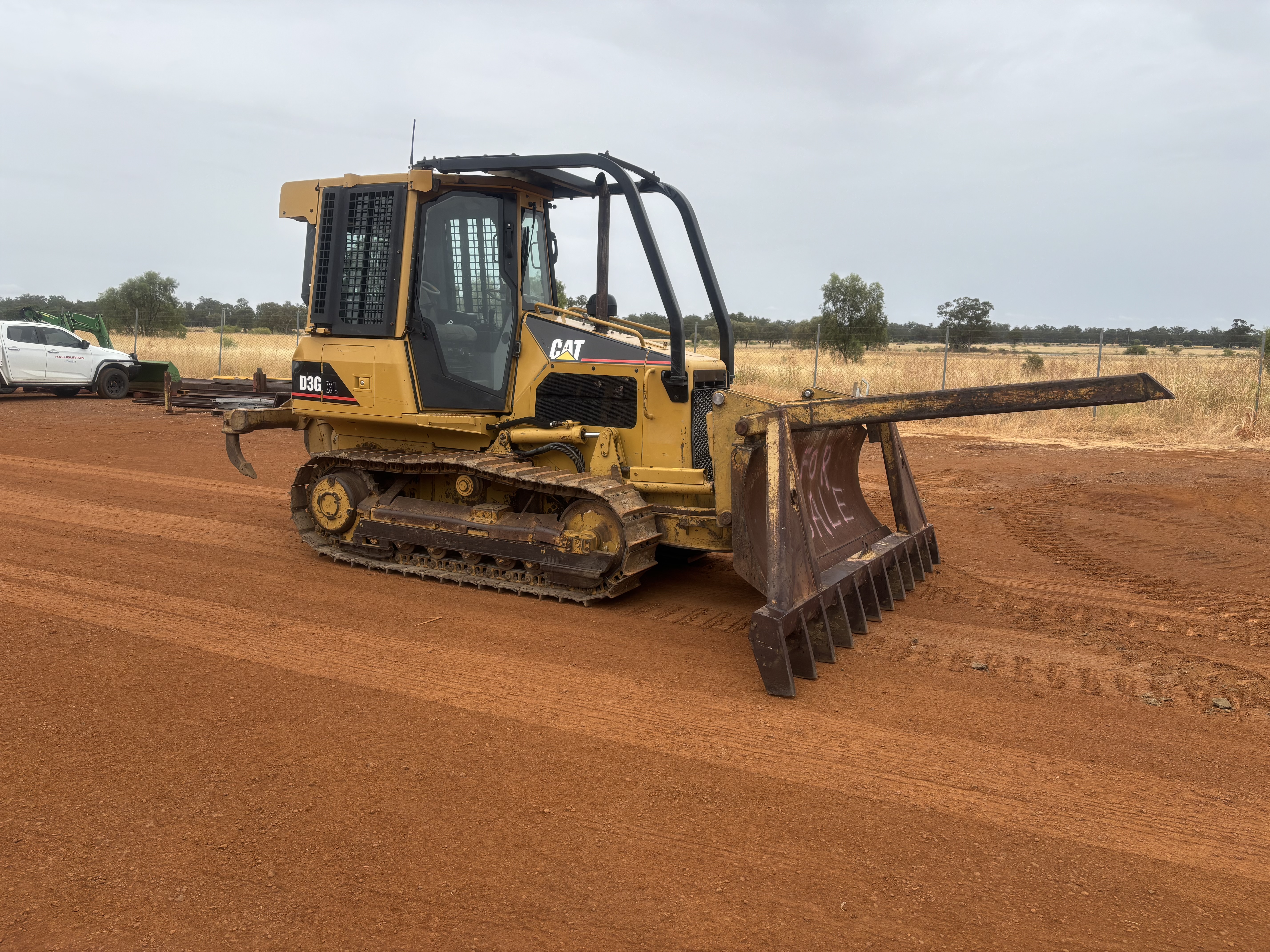 2 · 2005 Caterpillar D3G