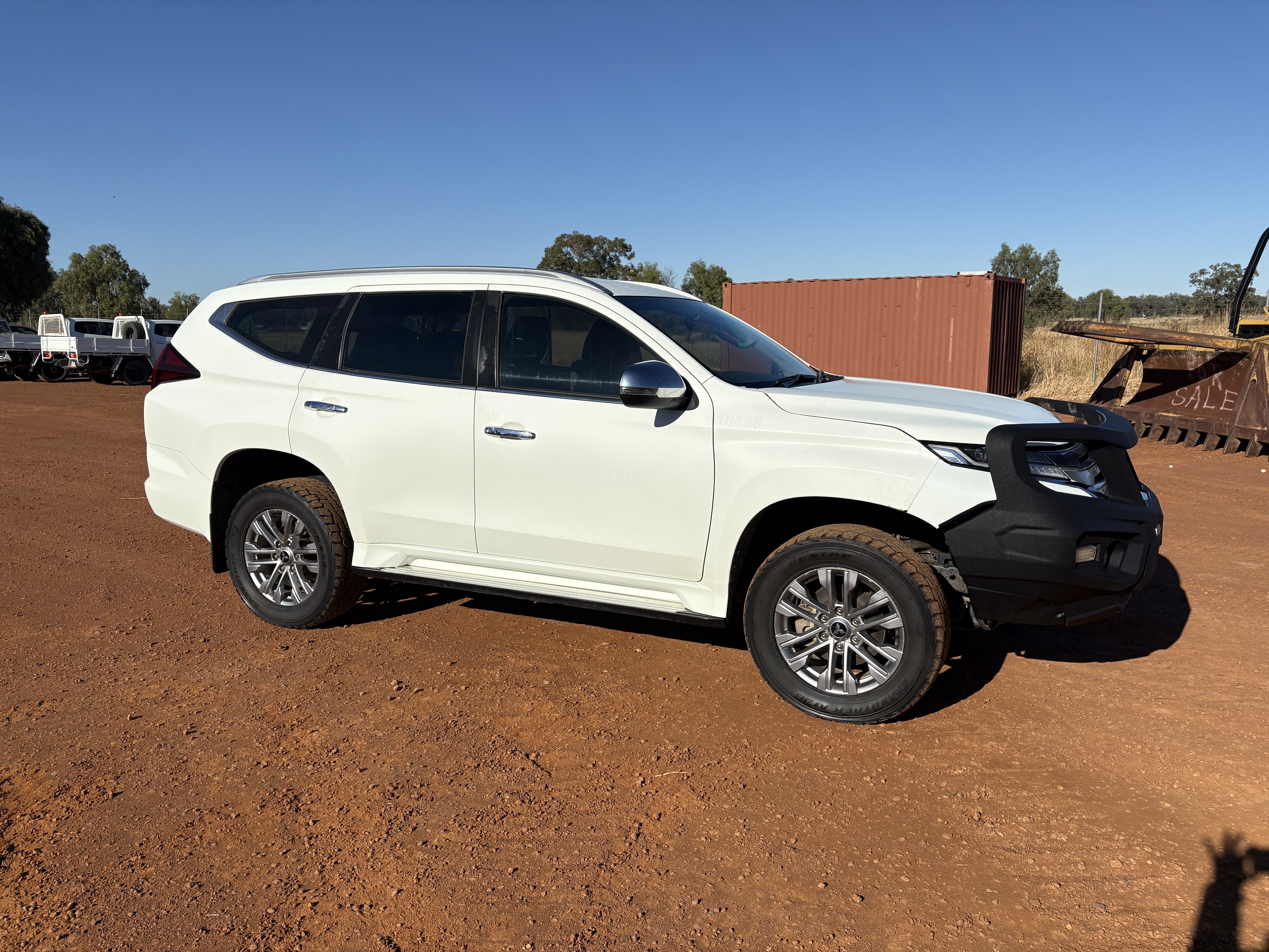 2021 Mitsubishi Pajero Sport