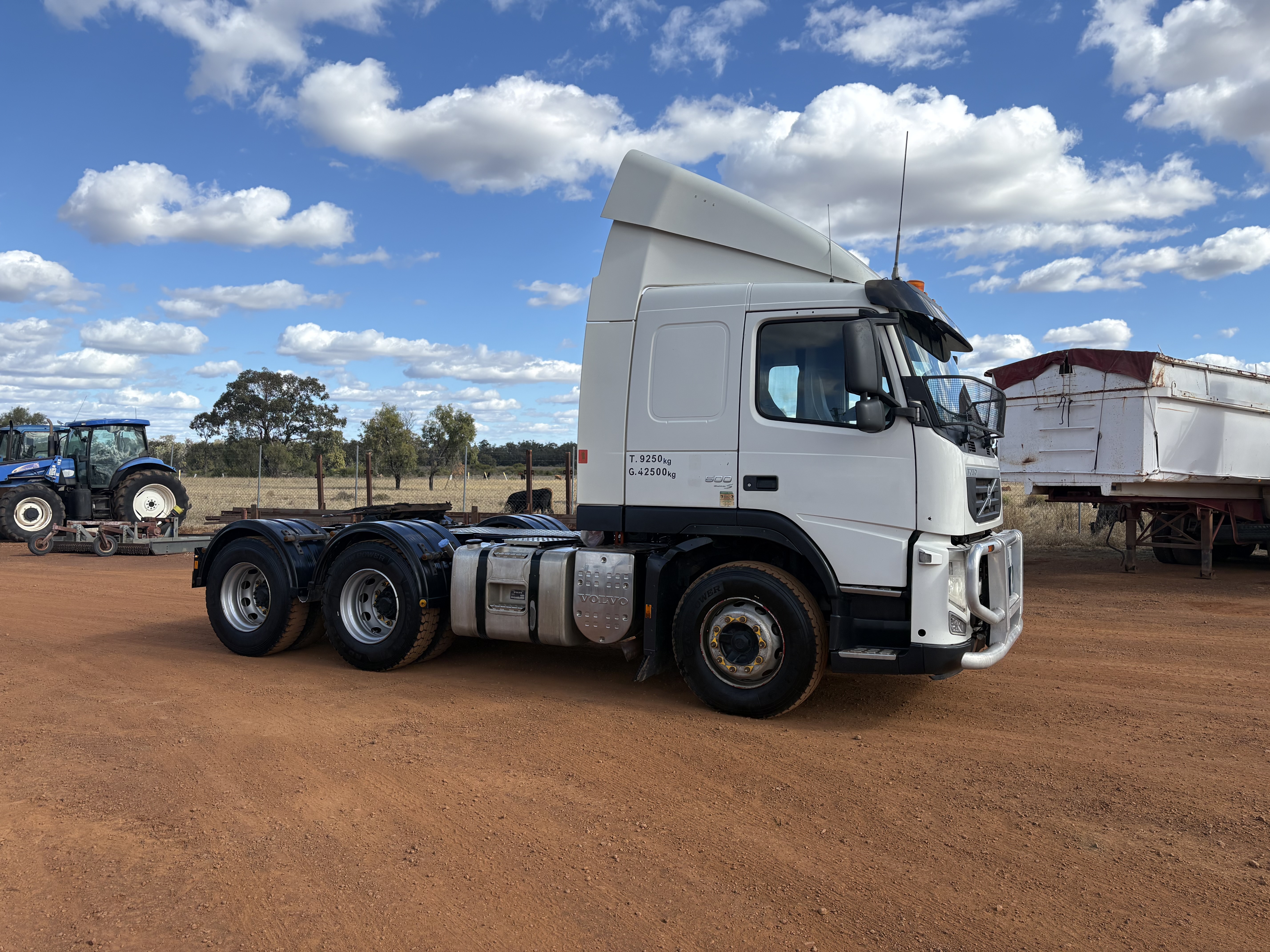 2012 Volvo FM 6x4 6x4 Prime Mover