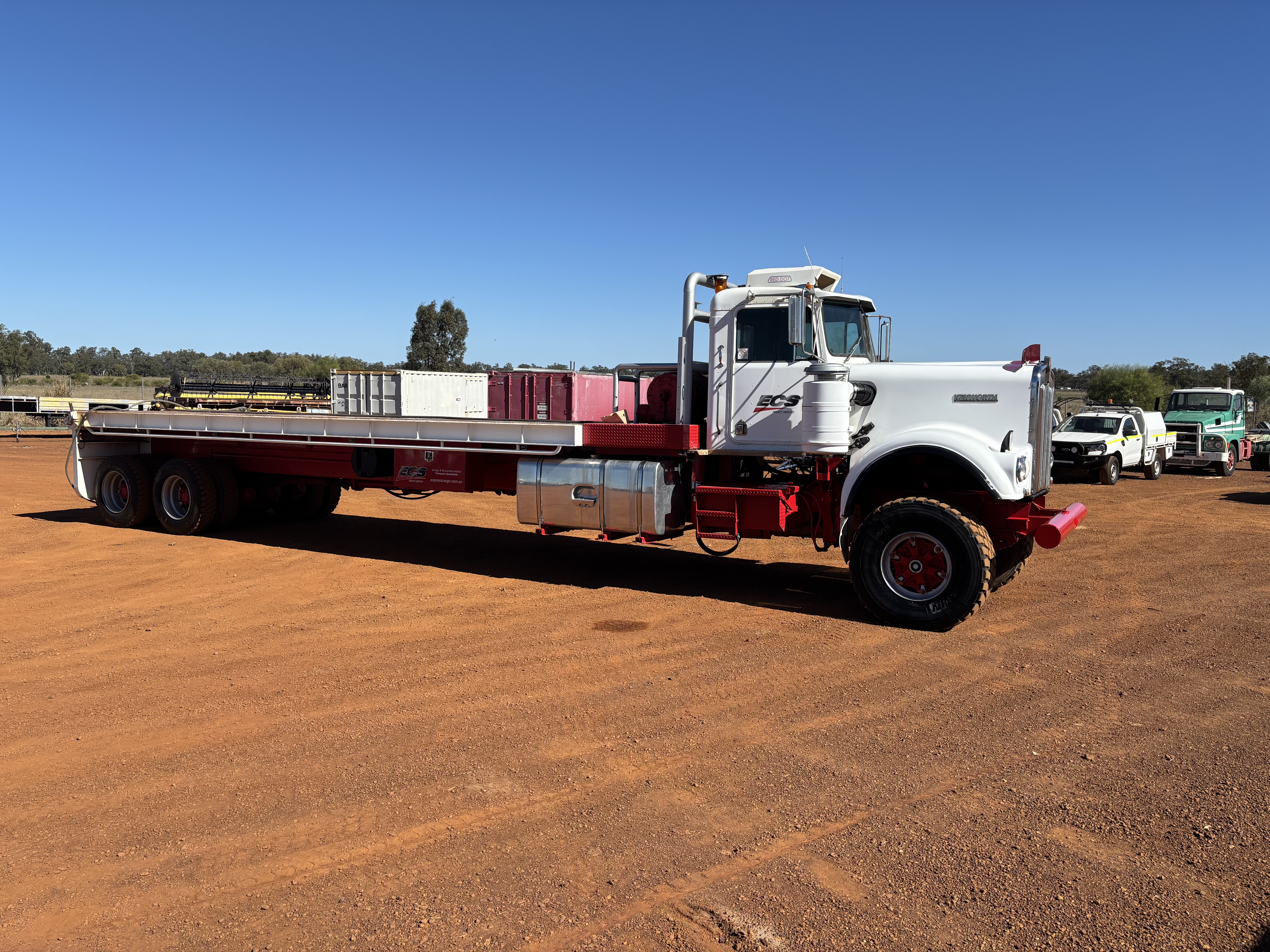 1985 Kenworth W Model 6x4 Tray Truck