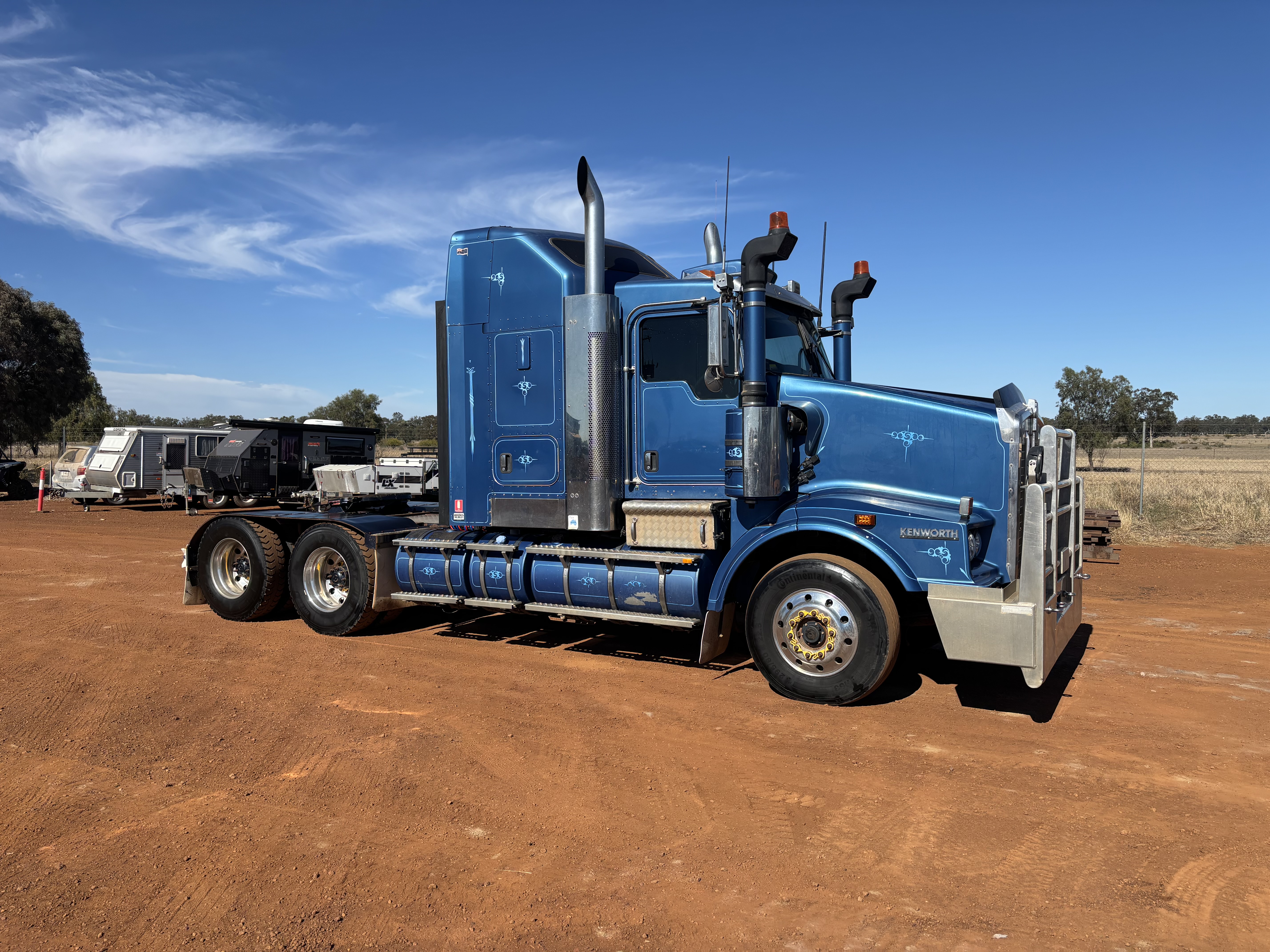 1 · 2018 Kenworth T659   6x4 Prime Mover