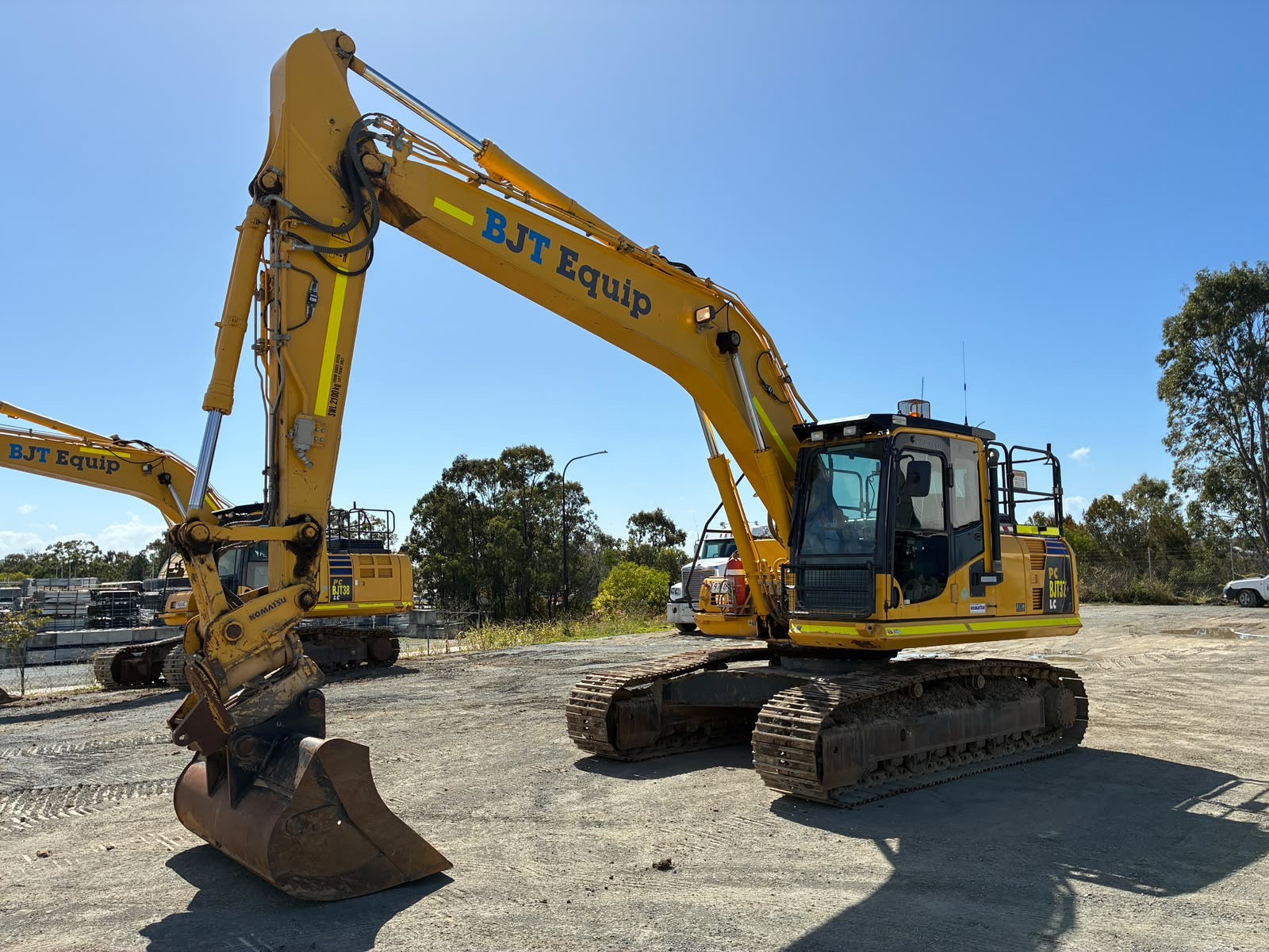 2020 Komatsu PC200LC-8MO Excavator
