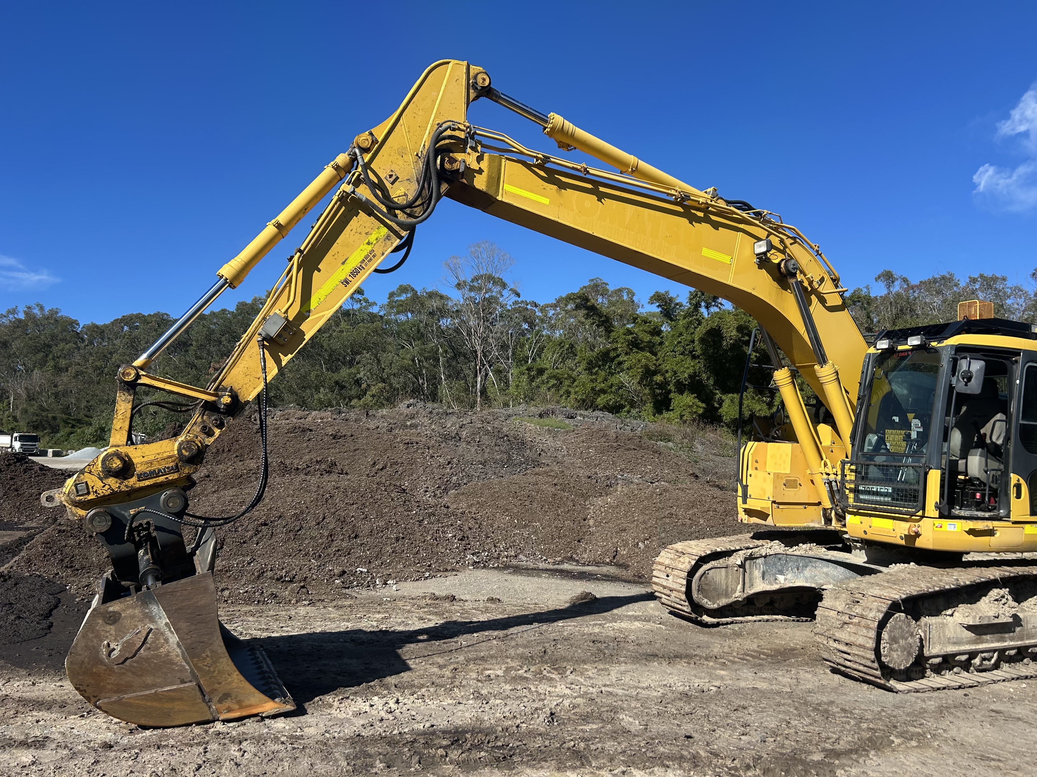 2018 Komatsu PC228USLC-11 Excavator