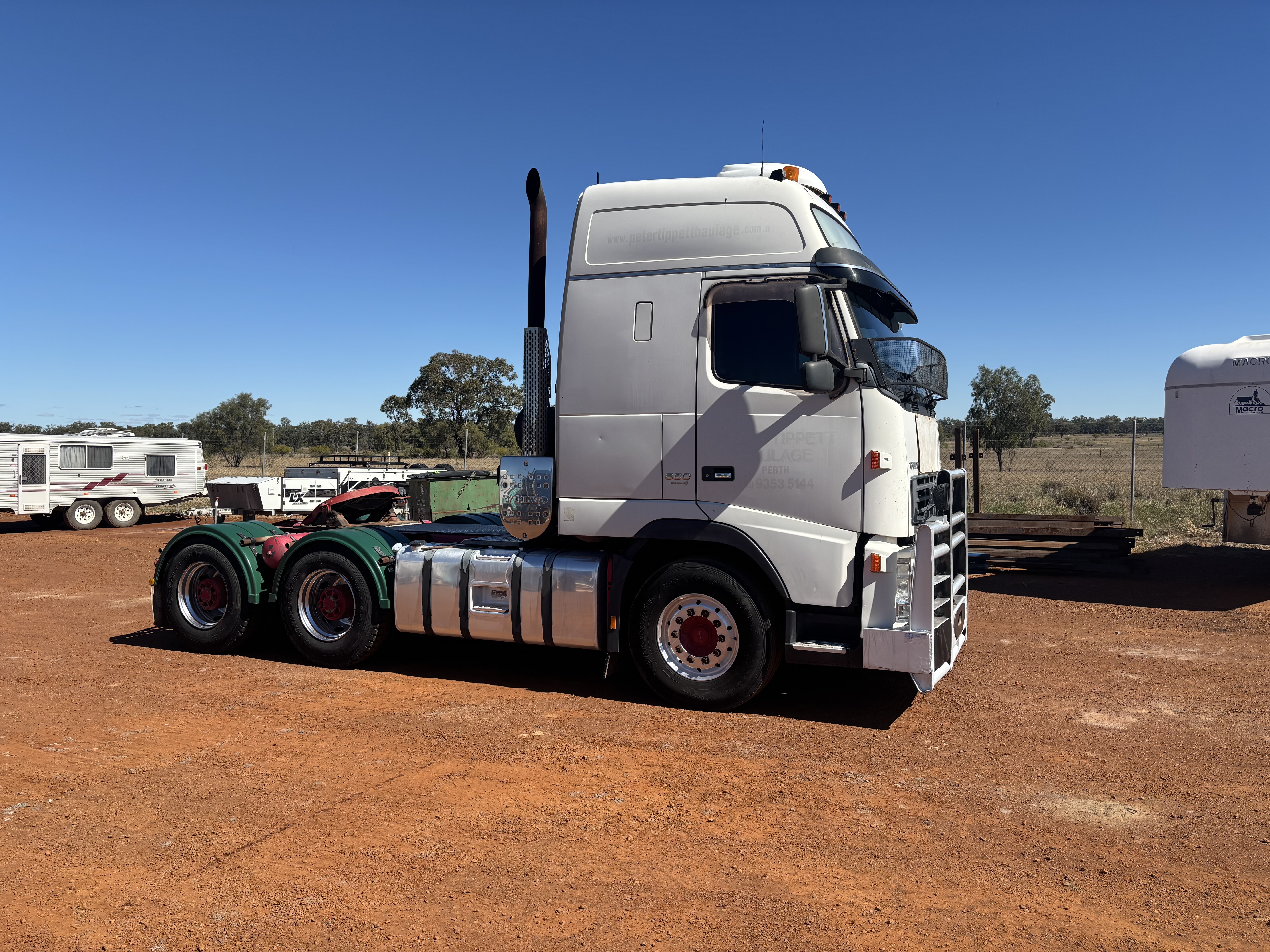 2 · 2008 Volvo FH L2EH3   6x4 Prime Mover