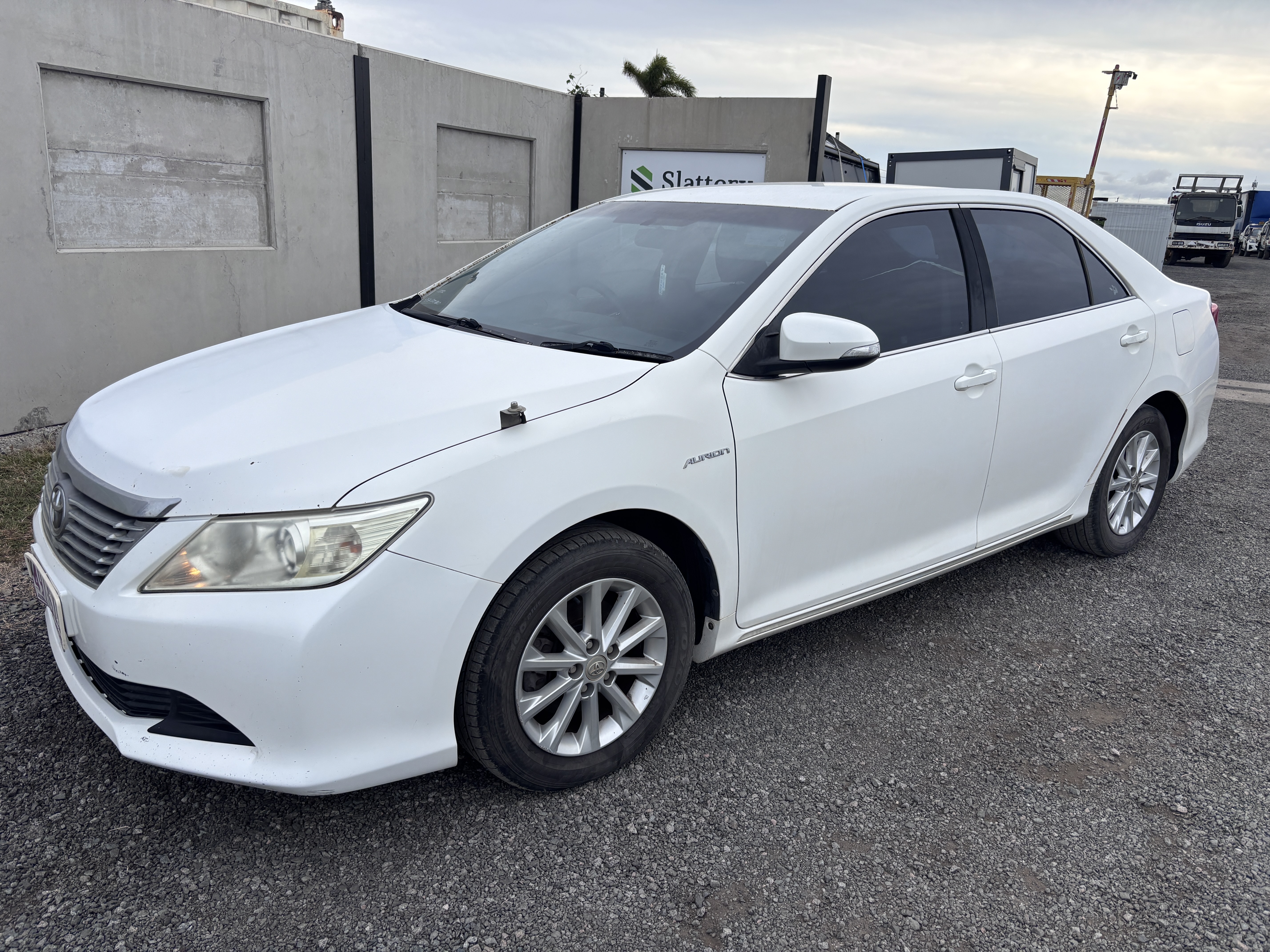 2012 Toyota Aurion