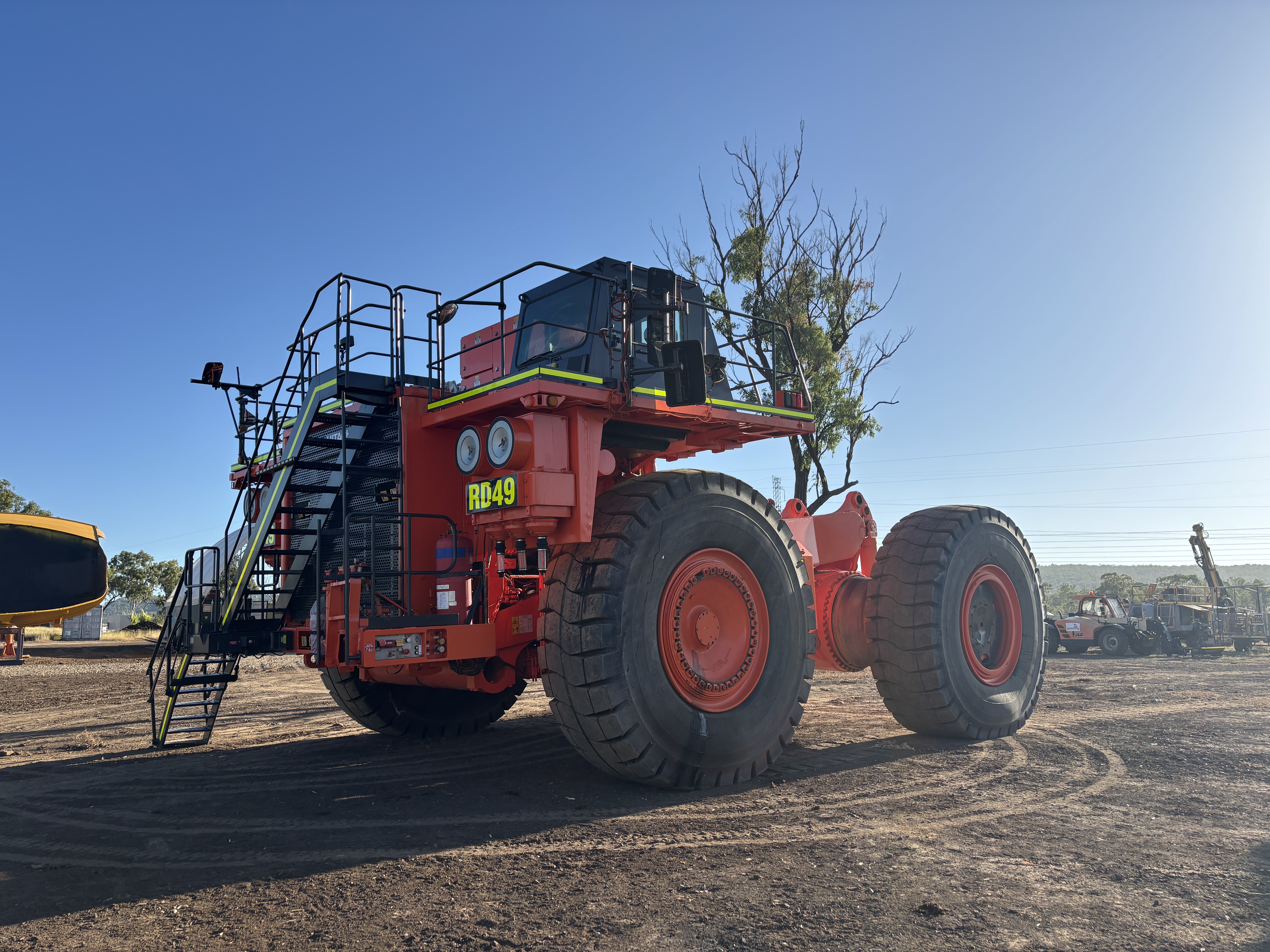 8 · 2009 Hitachi EH3500-ACII Rigid Dump Truck