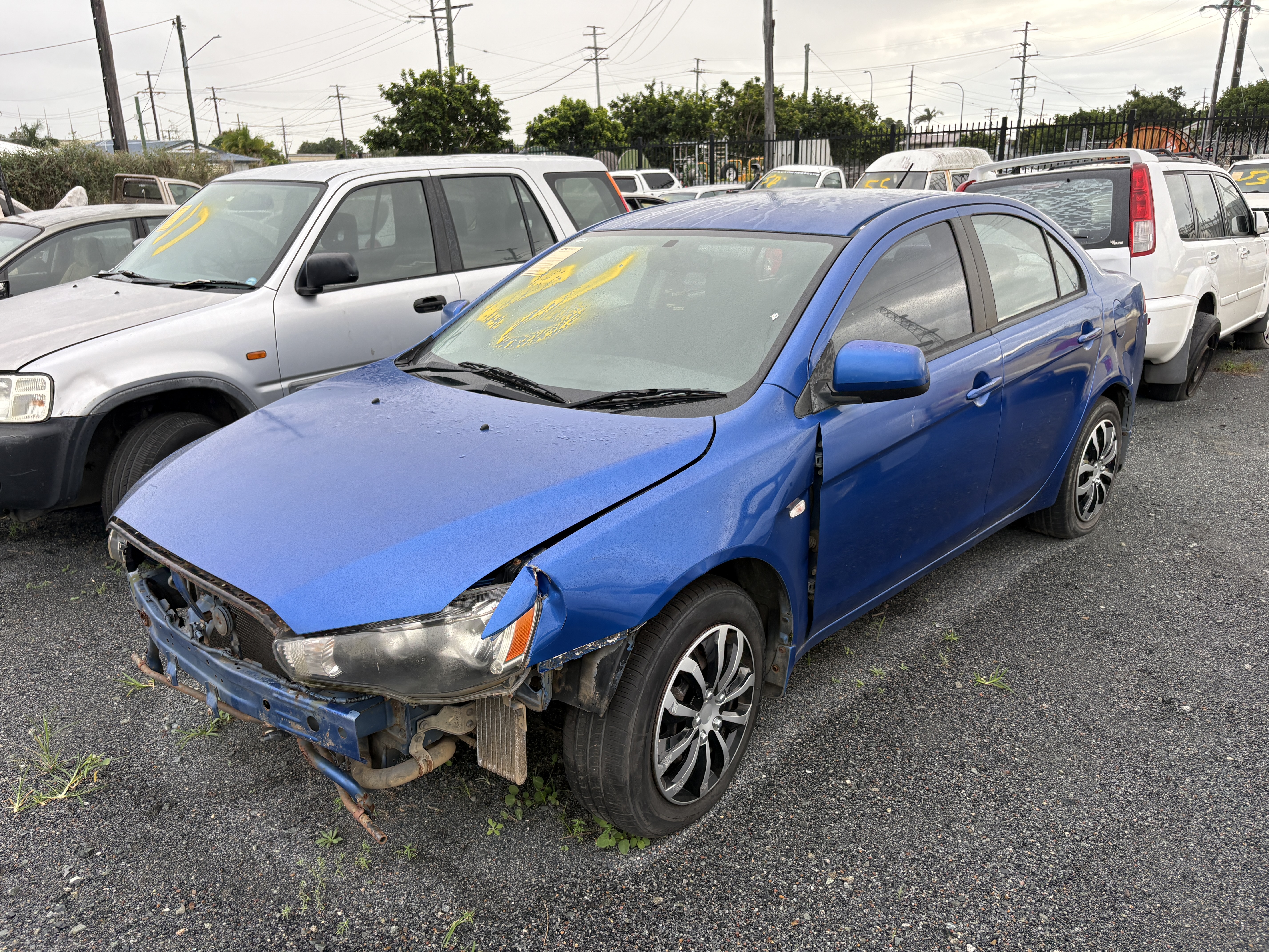 16 · +16 Mitsubishi Lancer Sedan