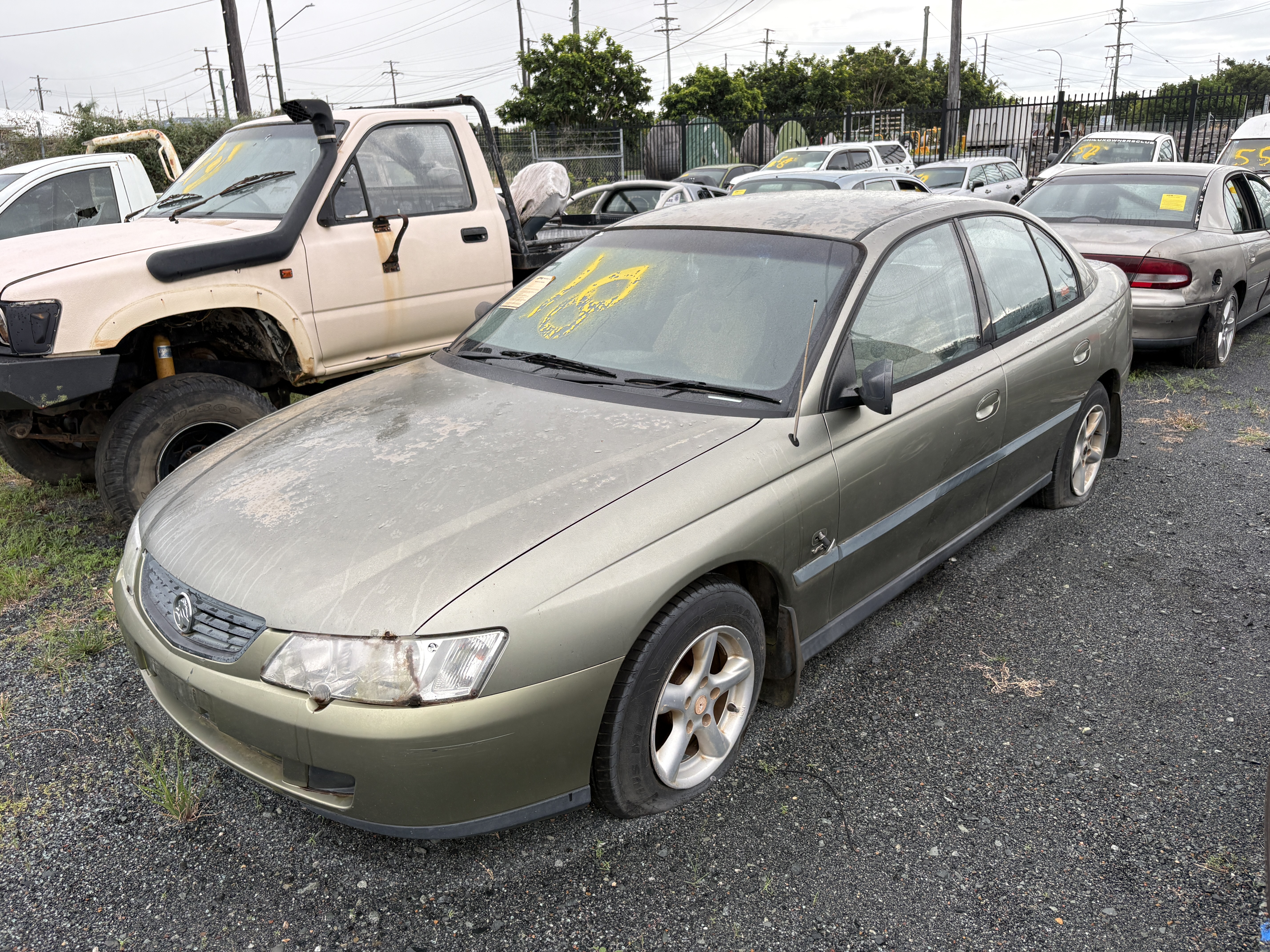 18 · +18 Holden Commodore Sedan