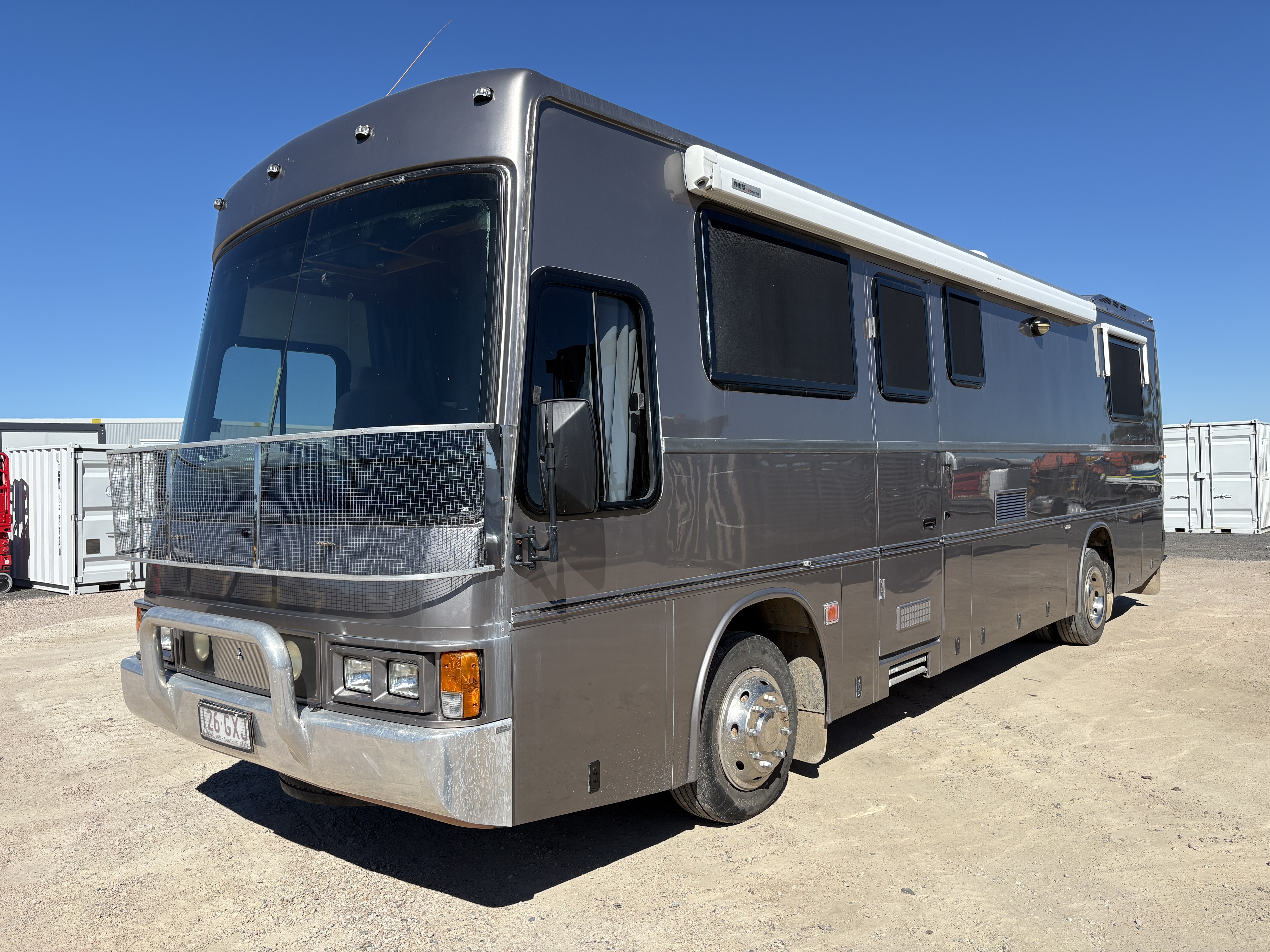 1985 Mitsubishi Motorhome