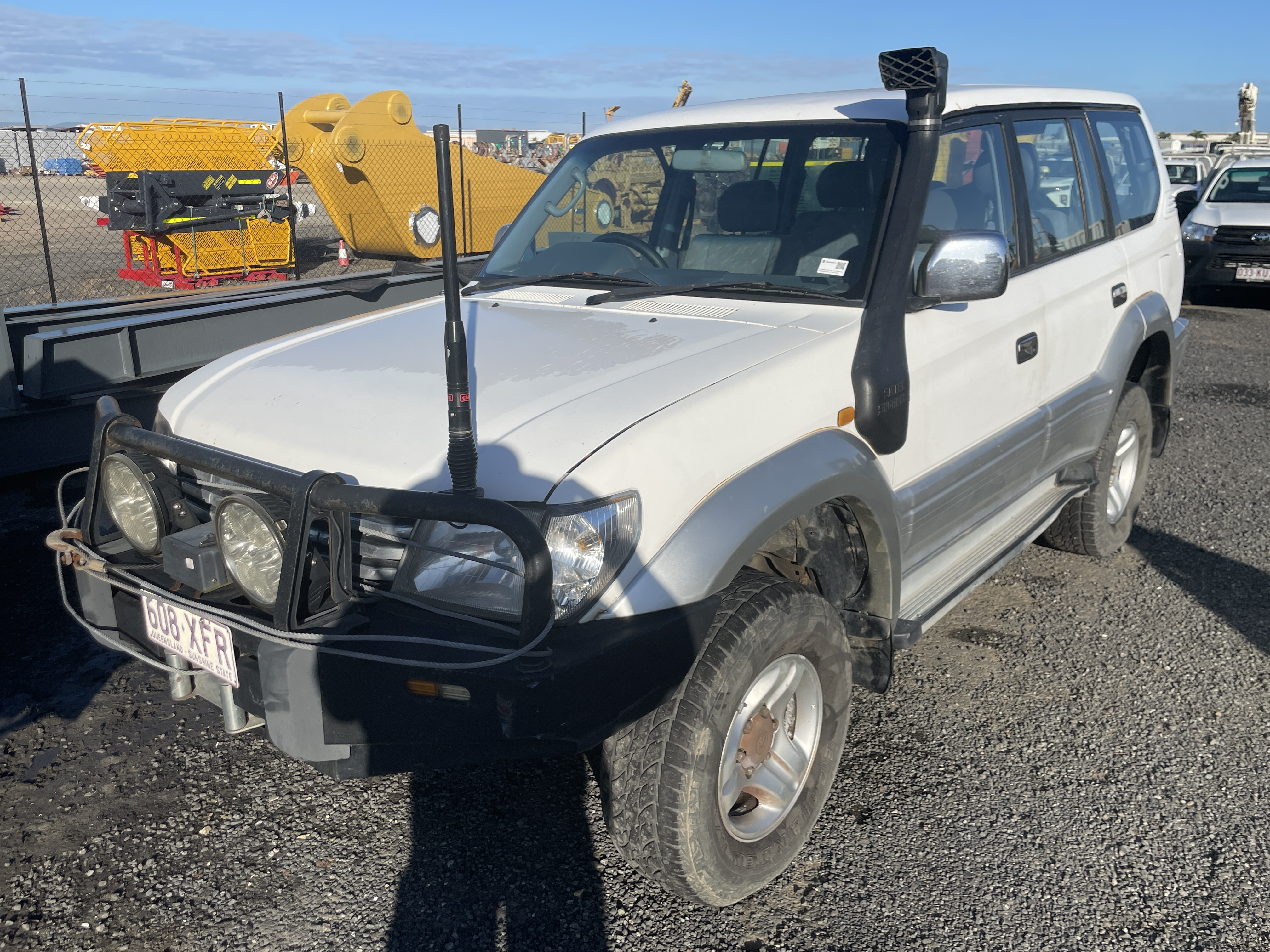 12 · 2000 Toyota Landcruiser Prado TX Diesel