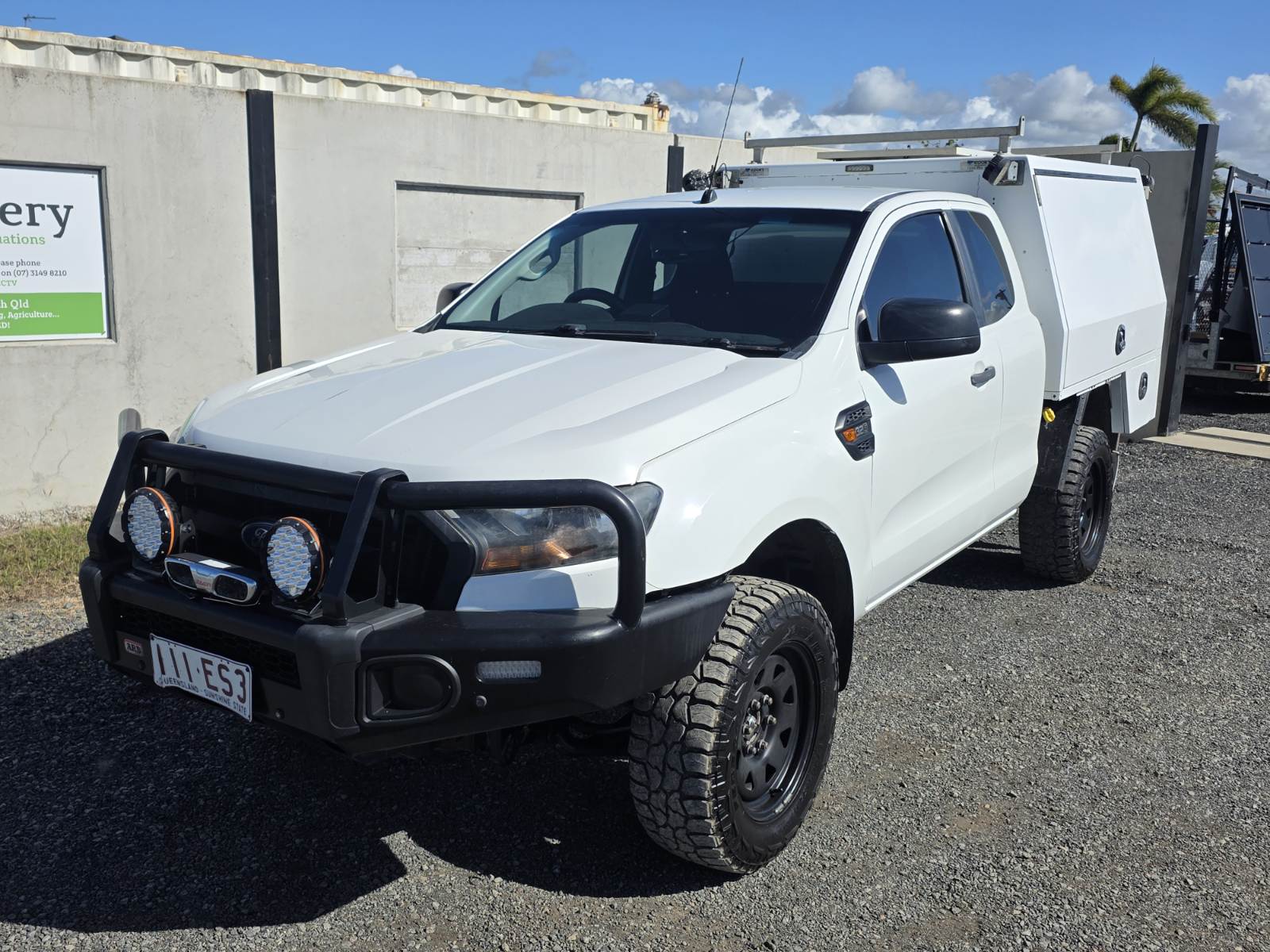 8 · 2017 Ford Ranger Wildtrak Diesel