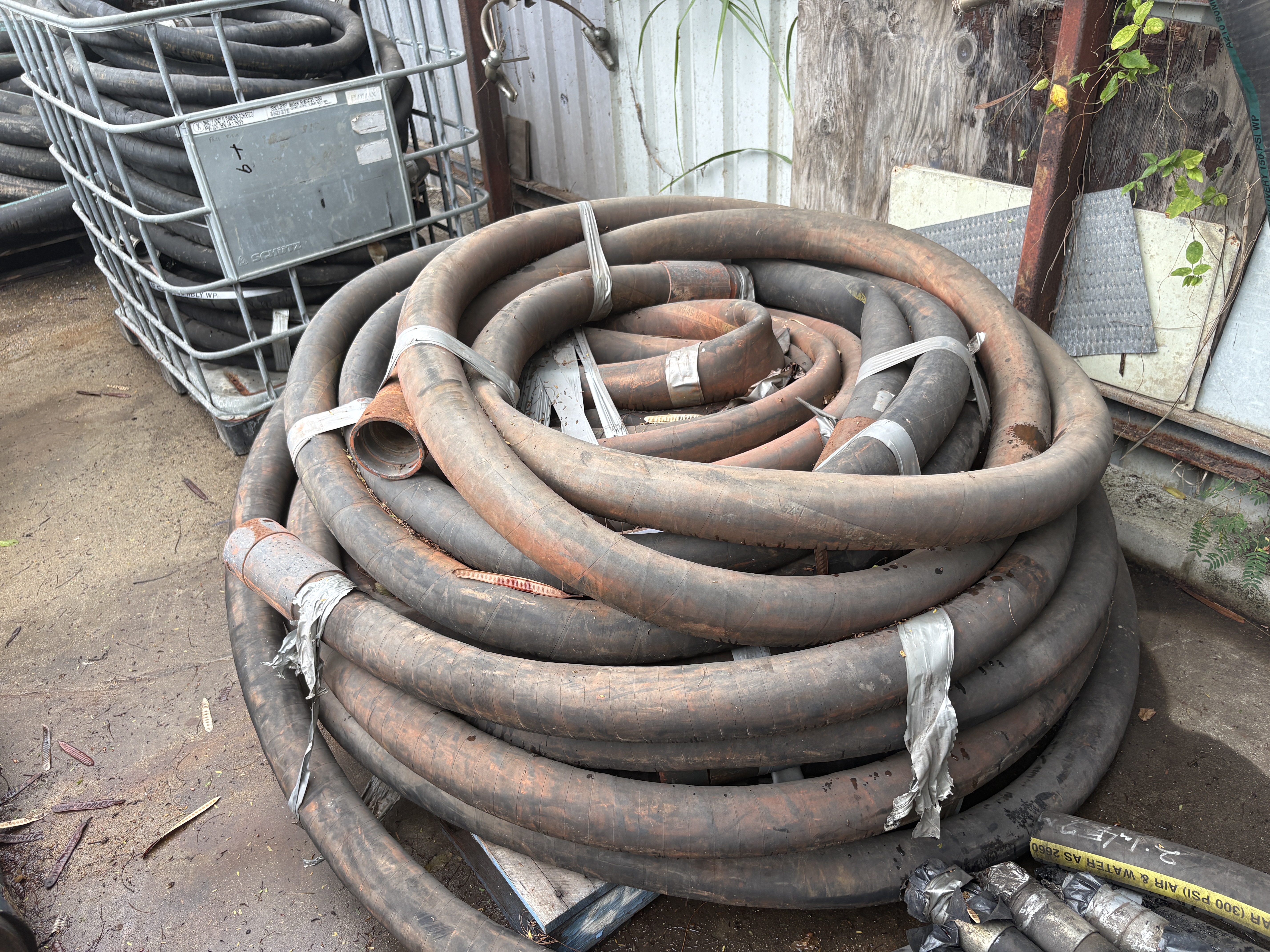 10 · Pallet Of Hoses