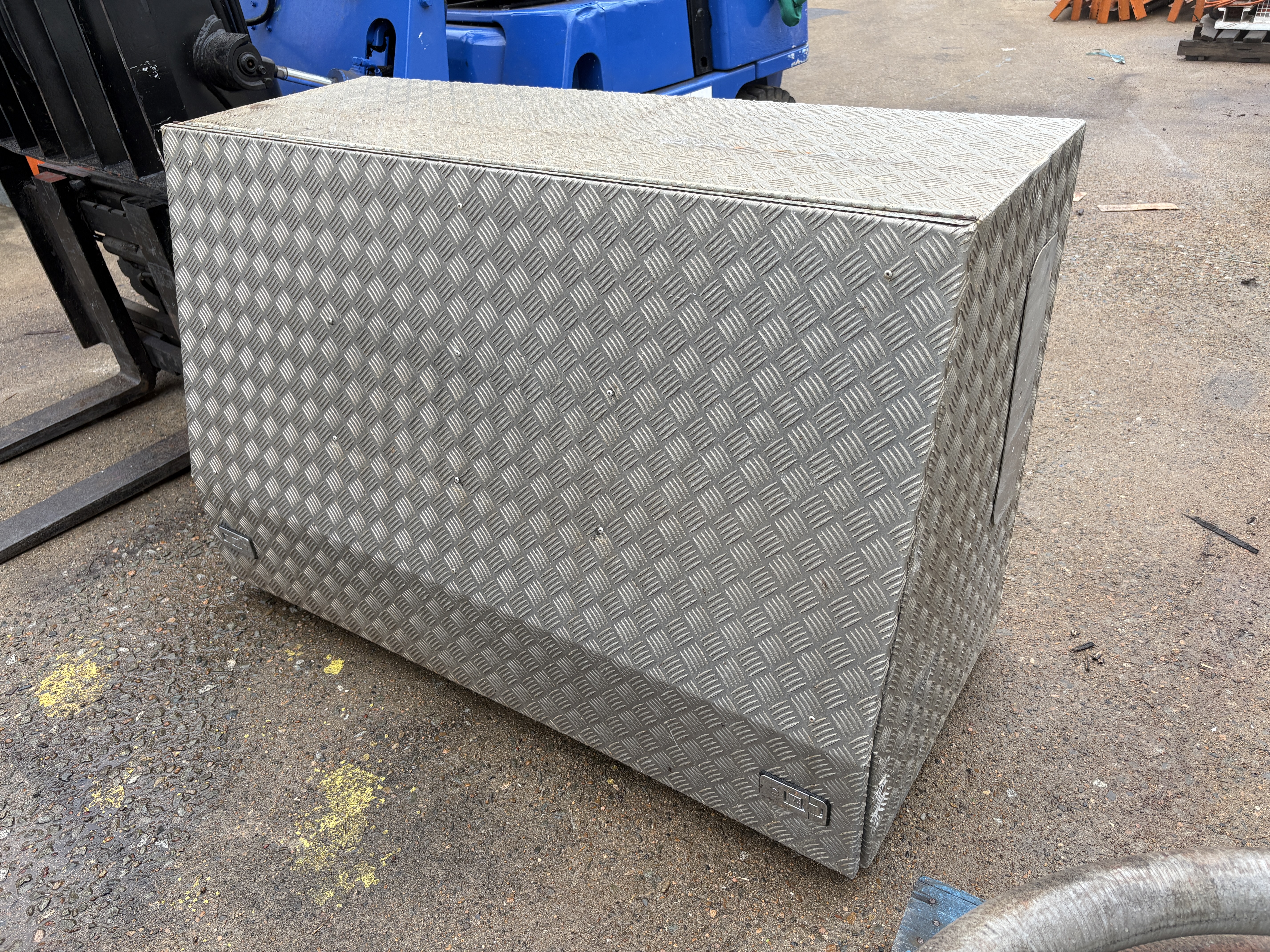 14 · “Vehicle Tool Box