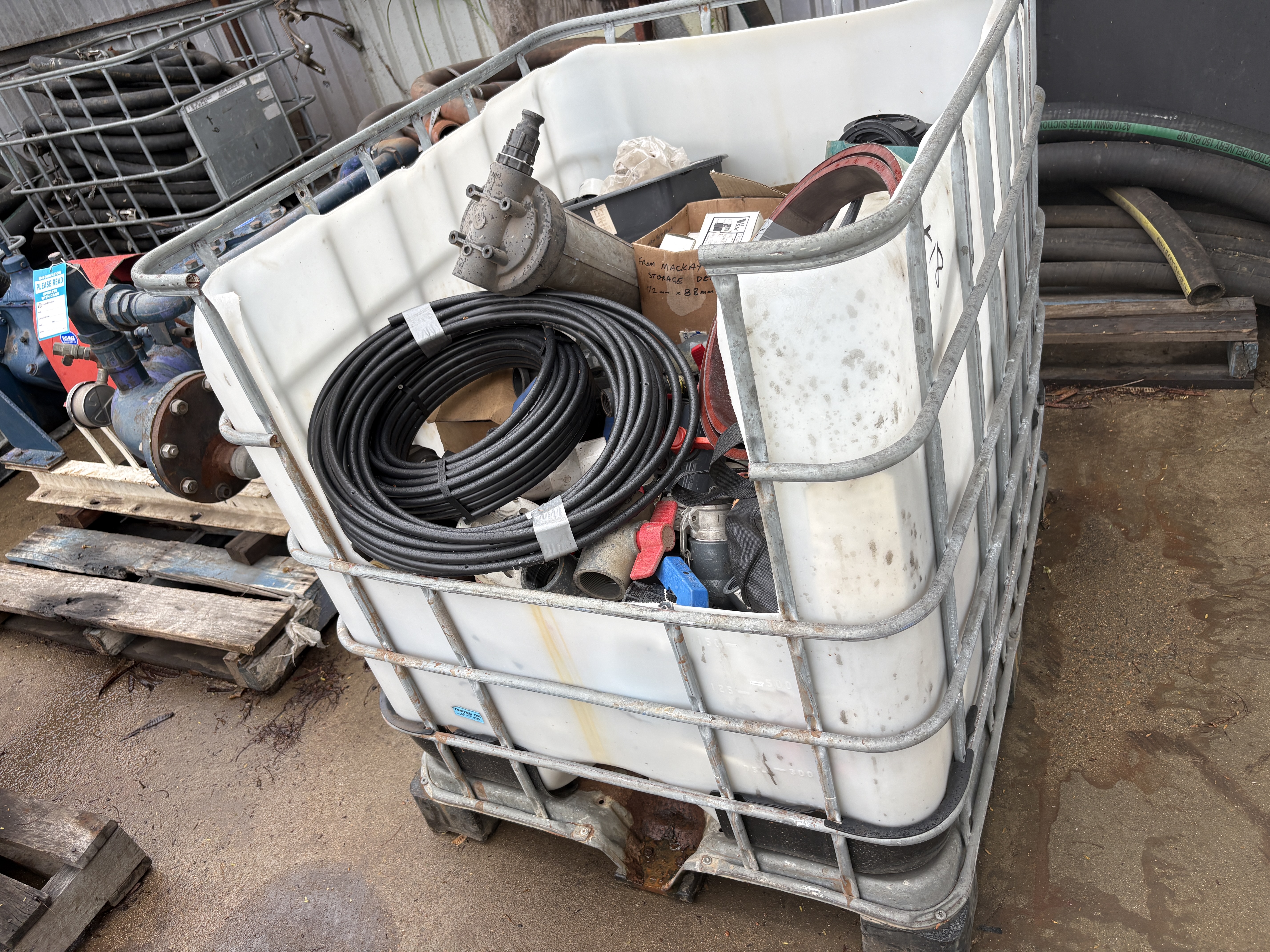 18 · Pod Of Assorted Polly Fittings