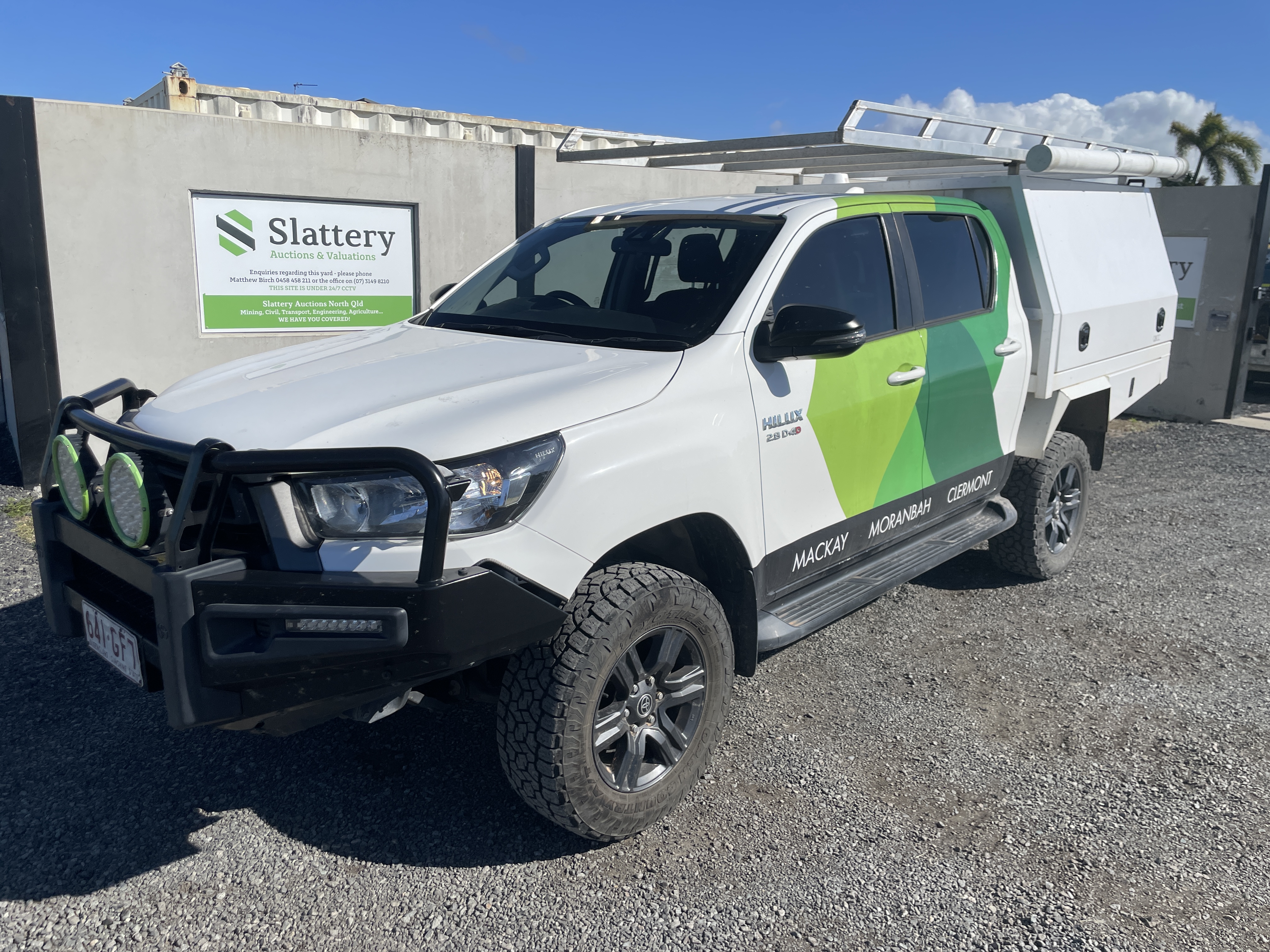 2022 Toyota Hilux SR Diesel (Repossession)