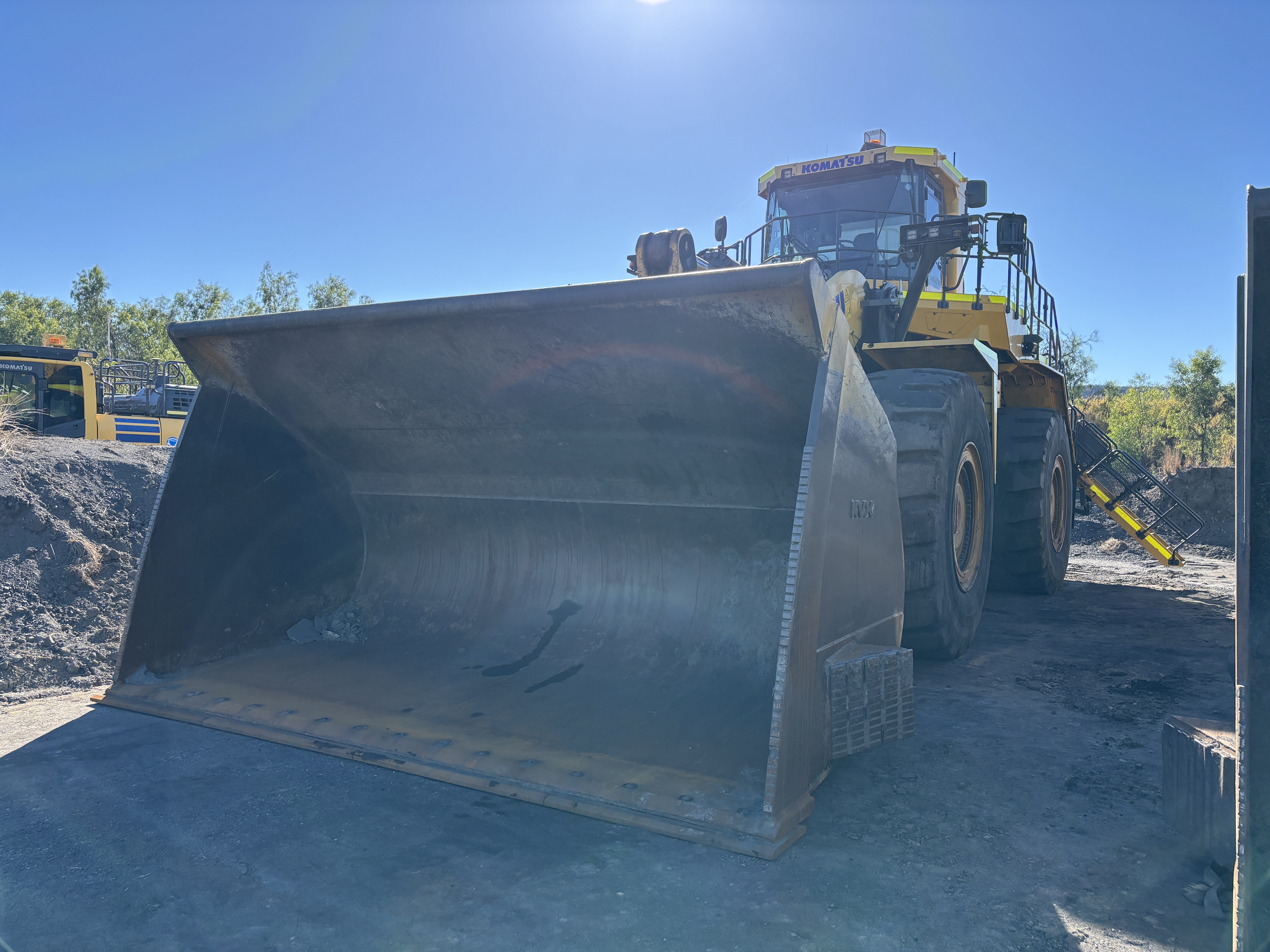 2022 Komatsu WA900-8R Wheel Loader