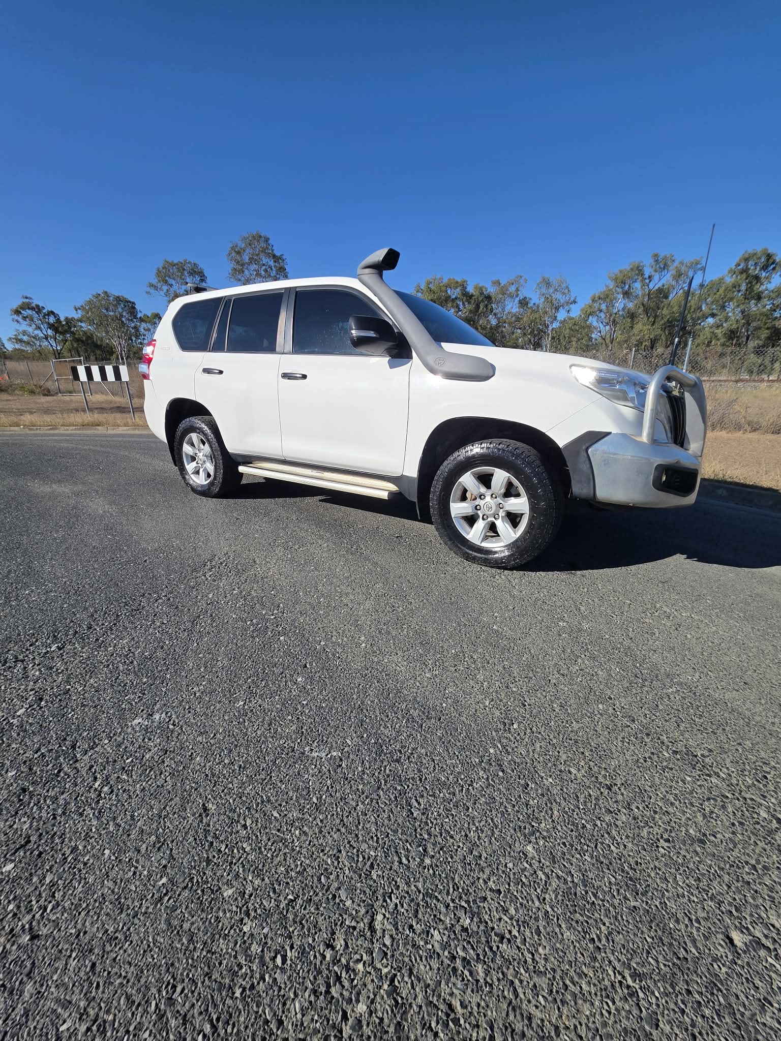 6 · 2017 Toyota Landcruiser Prado GX Diesel