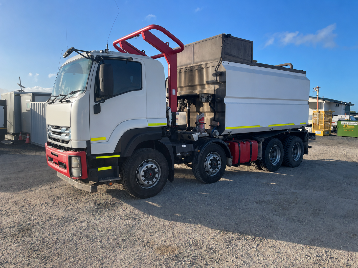 2021 Isuzu FH FYHJJ N20 FYH 8x4 Water Truck