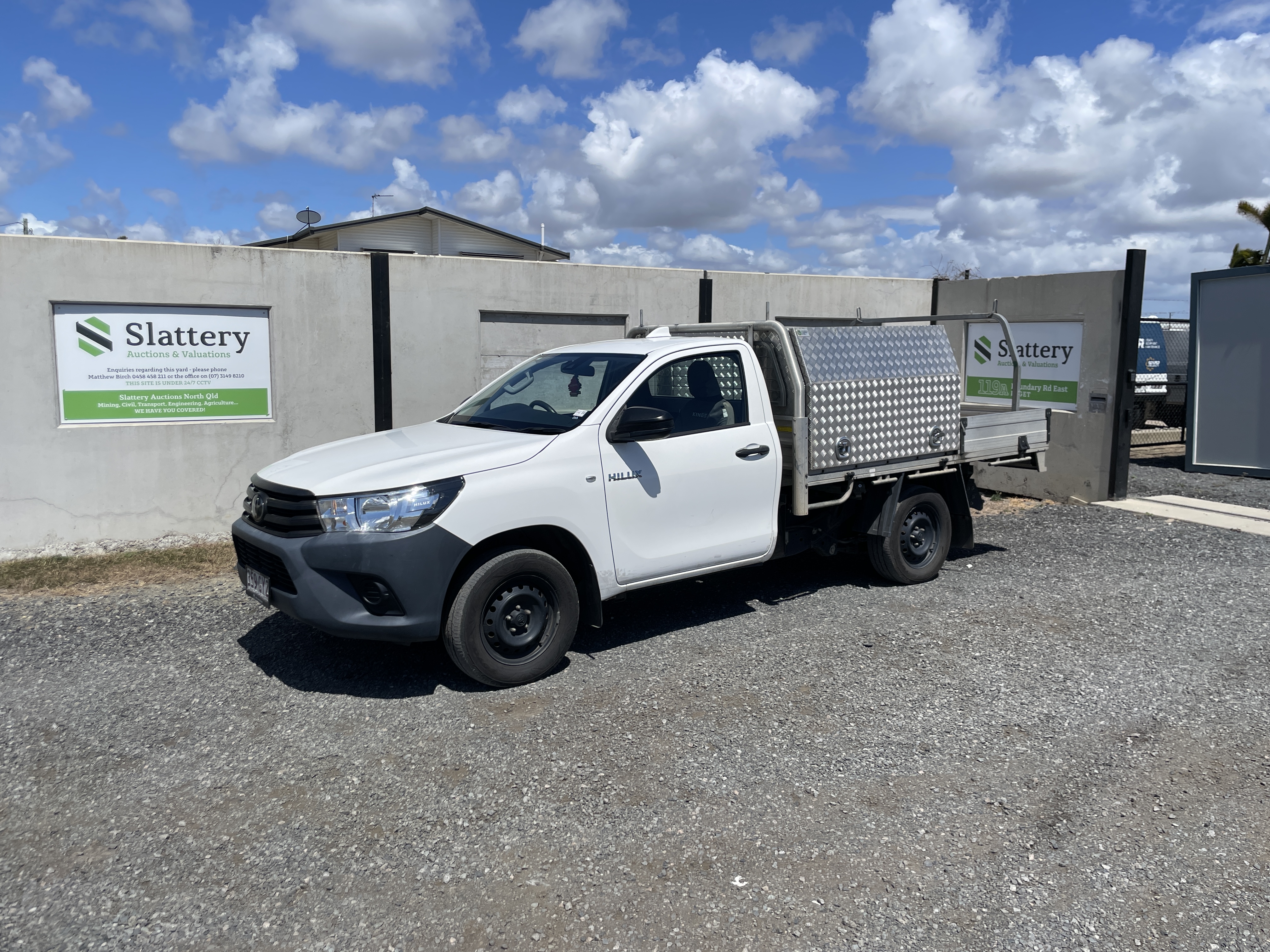 2023 Toyota Hilux Workmate Petrol