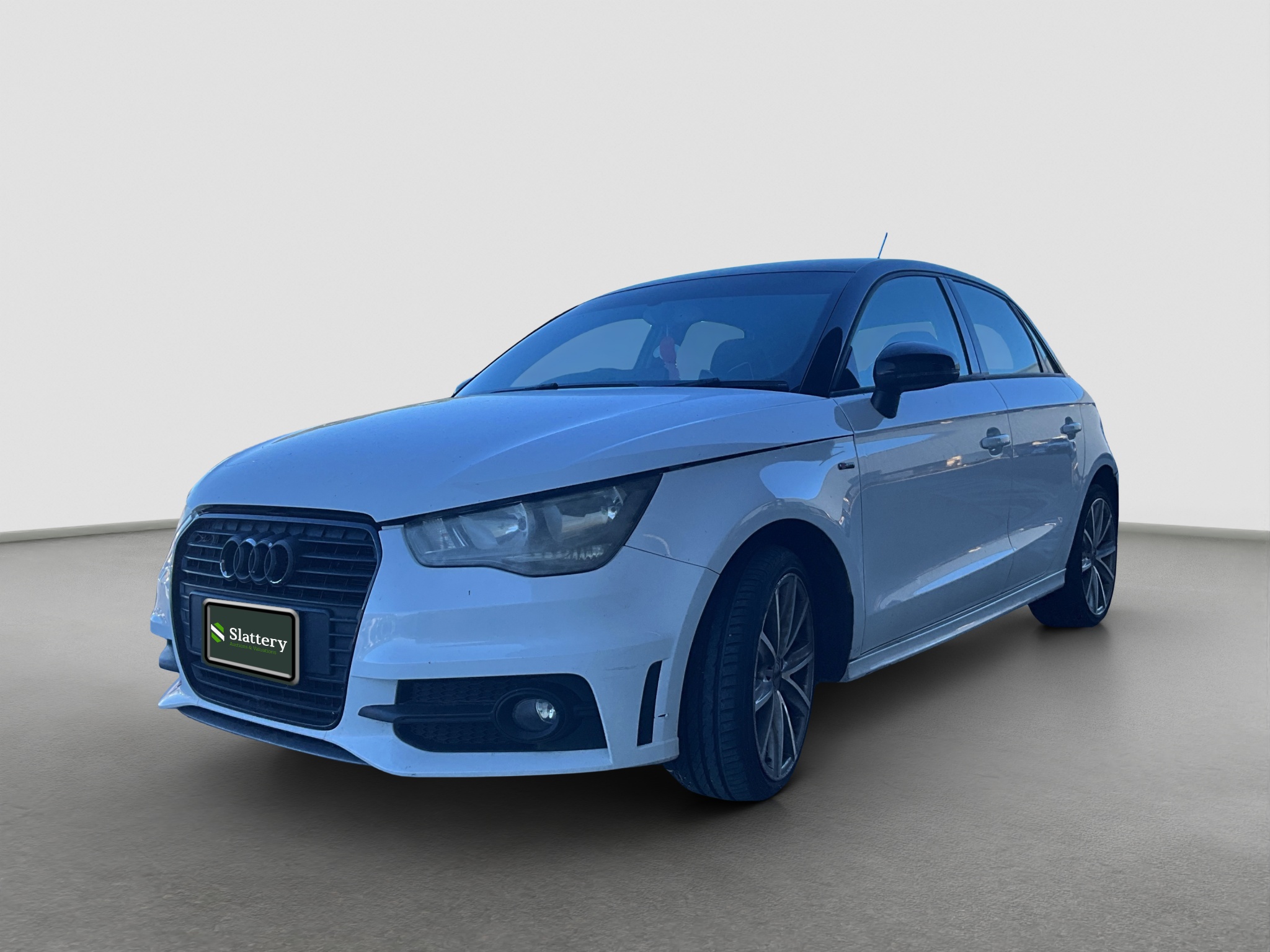 15 · 2013 Audi A1 Attraction Petrol