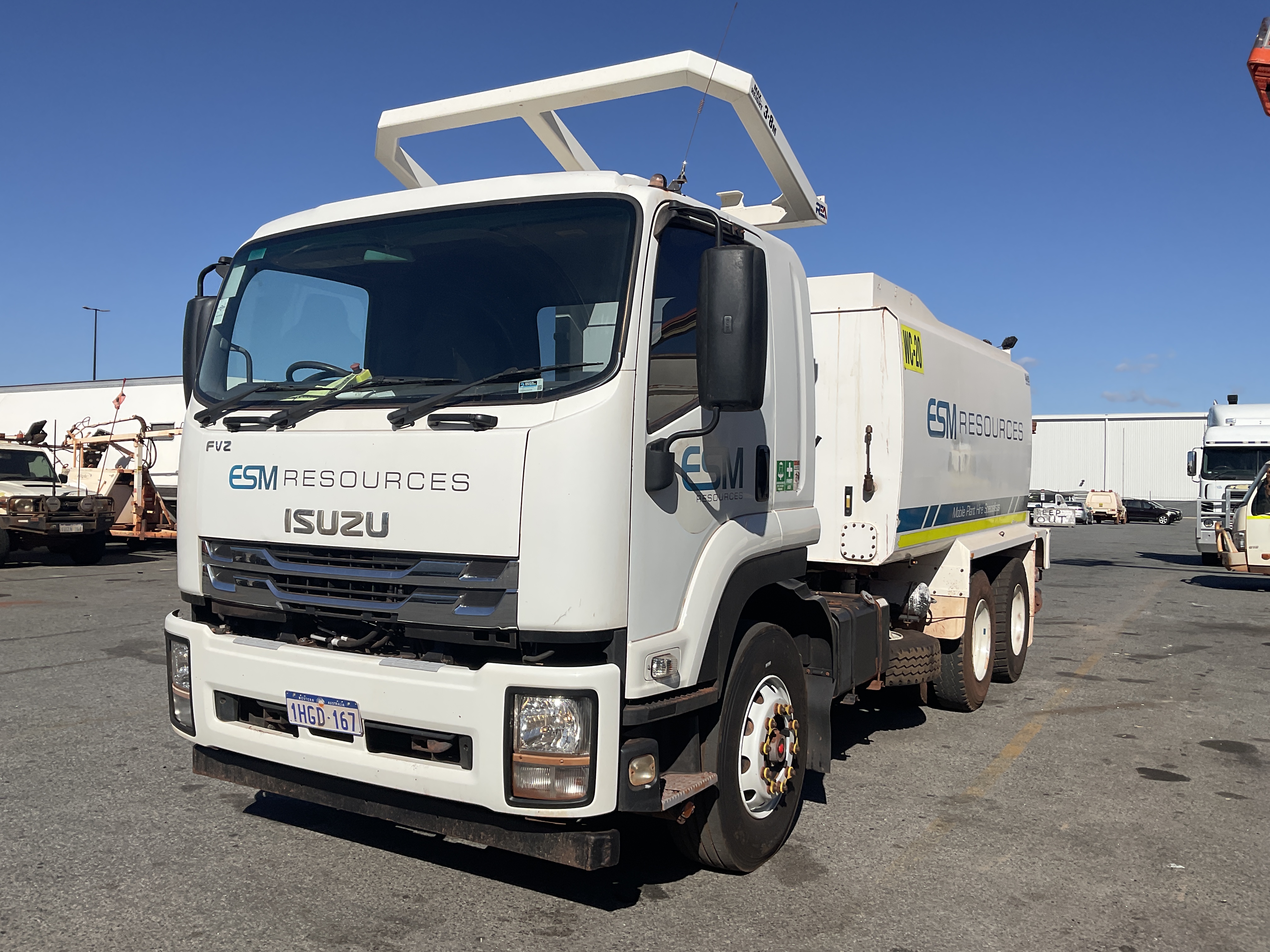 2020 Isuzu 300 FVZ 6x4 Water Truck