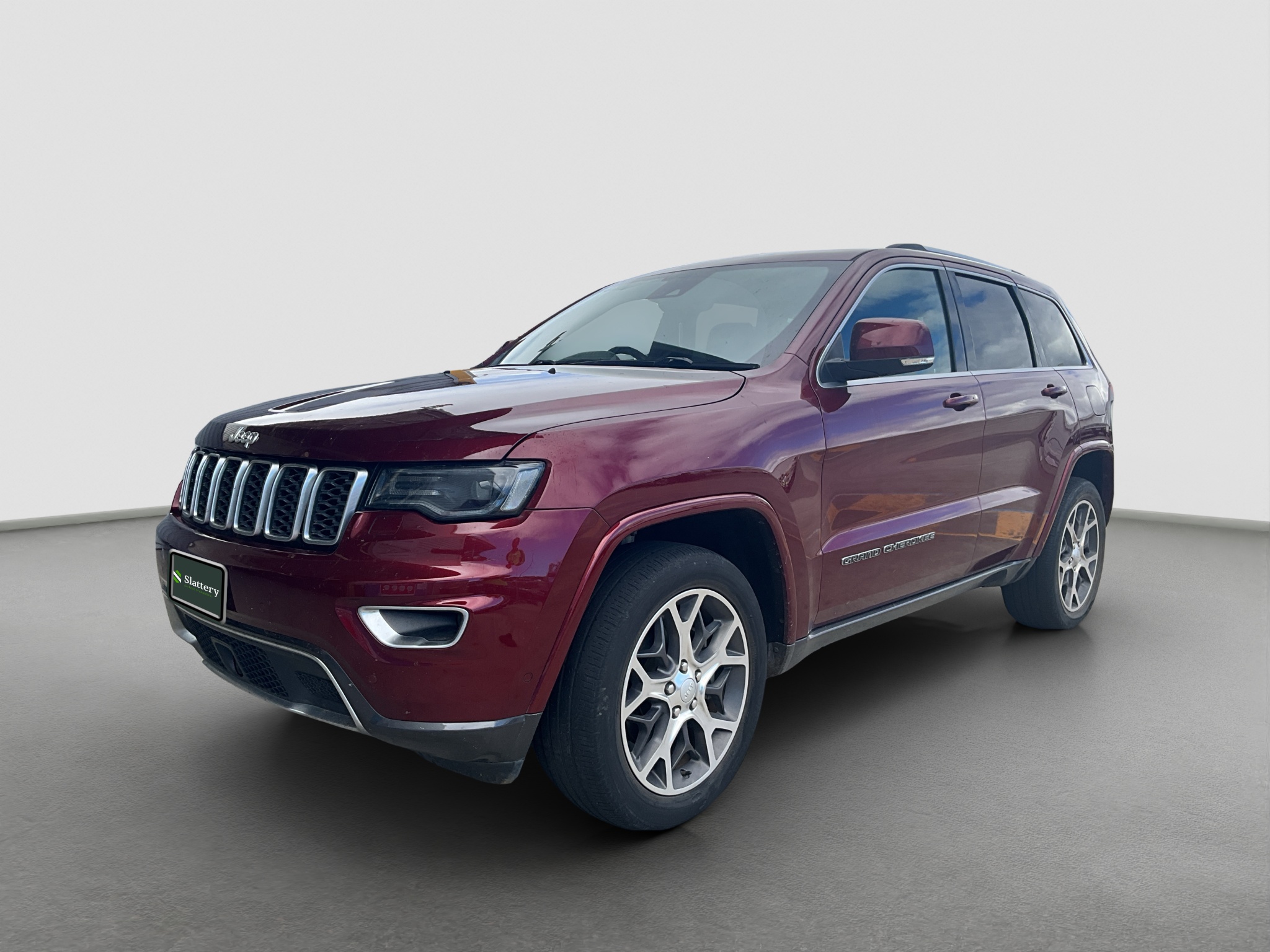 6 · 2018 Jeep Grand Cherokee 25th Anniversary Petrol