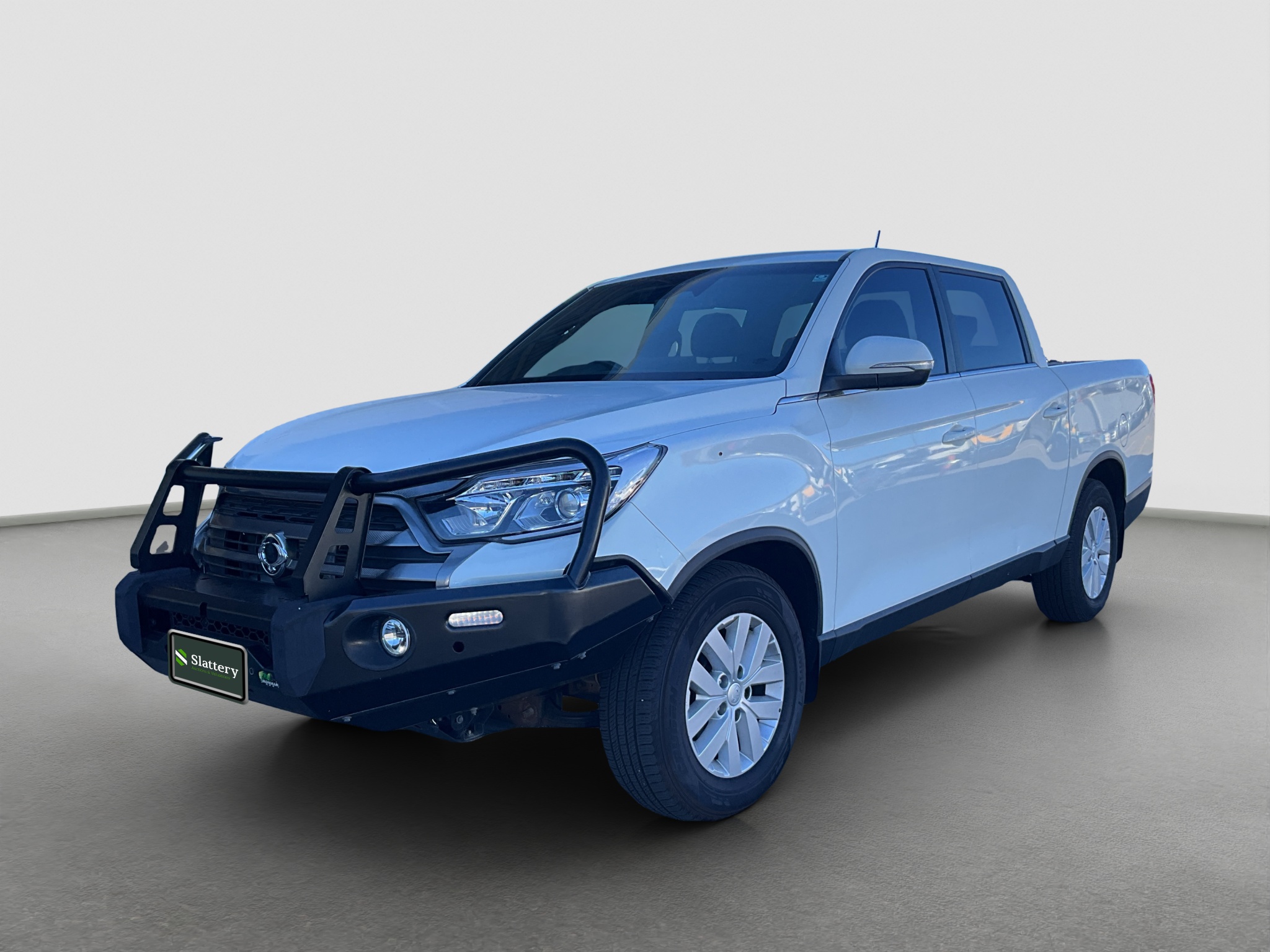 5 · 2023 SsangYong Musso ELX Diesel