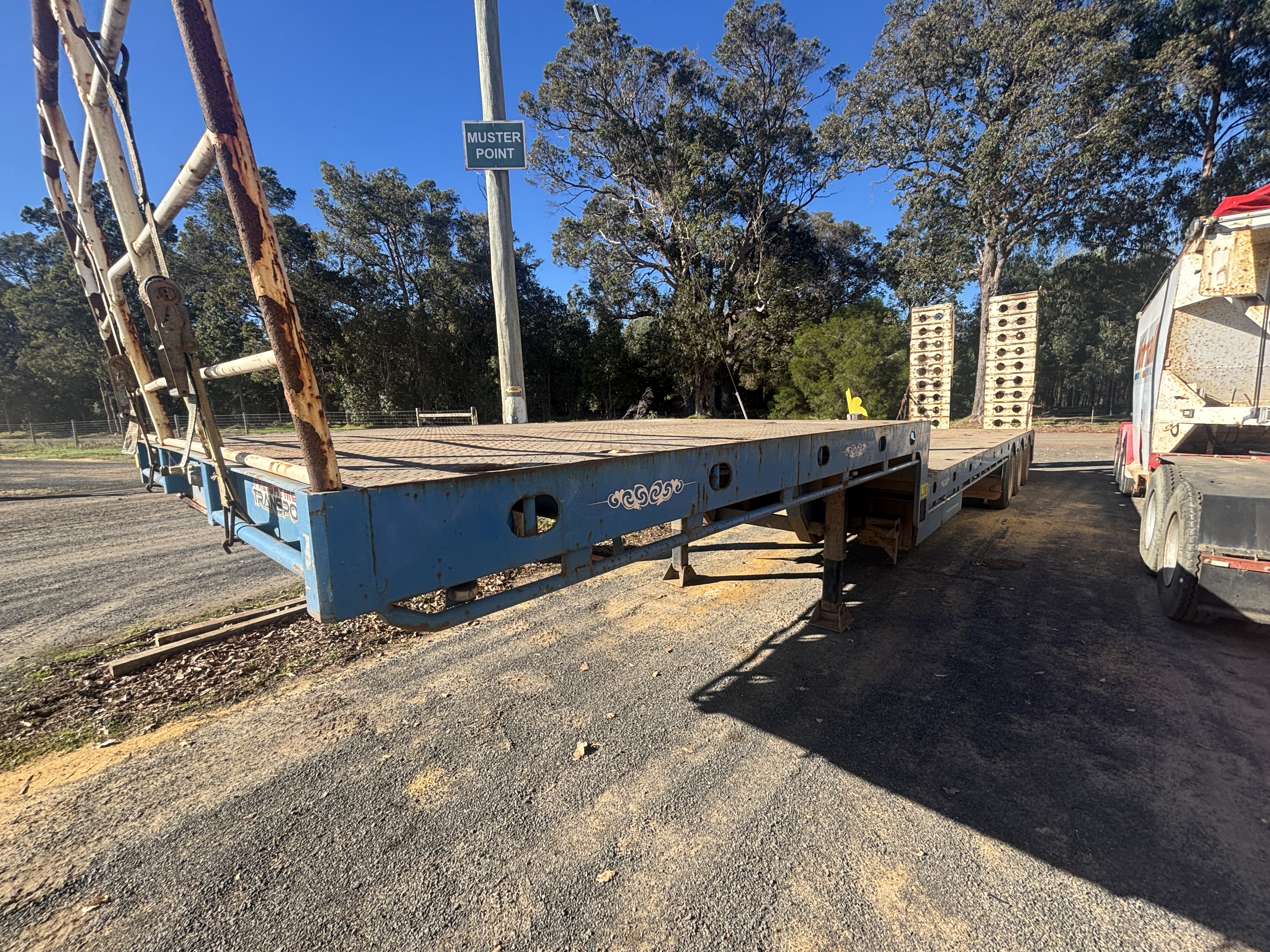 3 · 2019 Liberty Freighters ST3 Tri Axle A Trailer