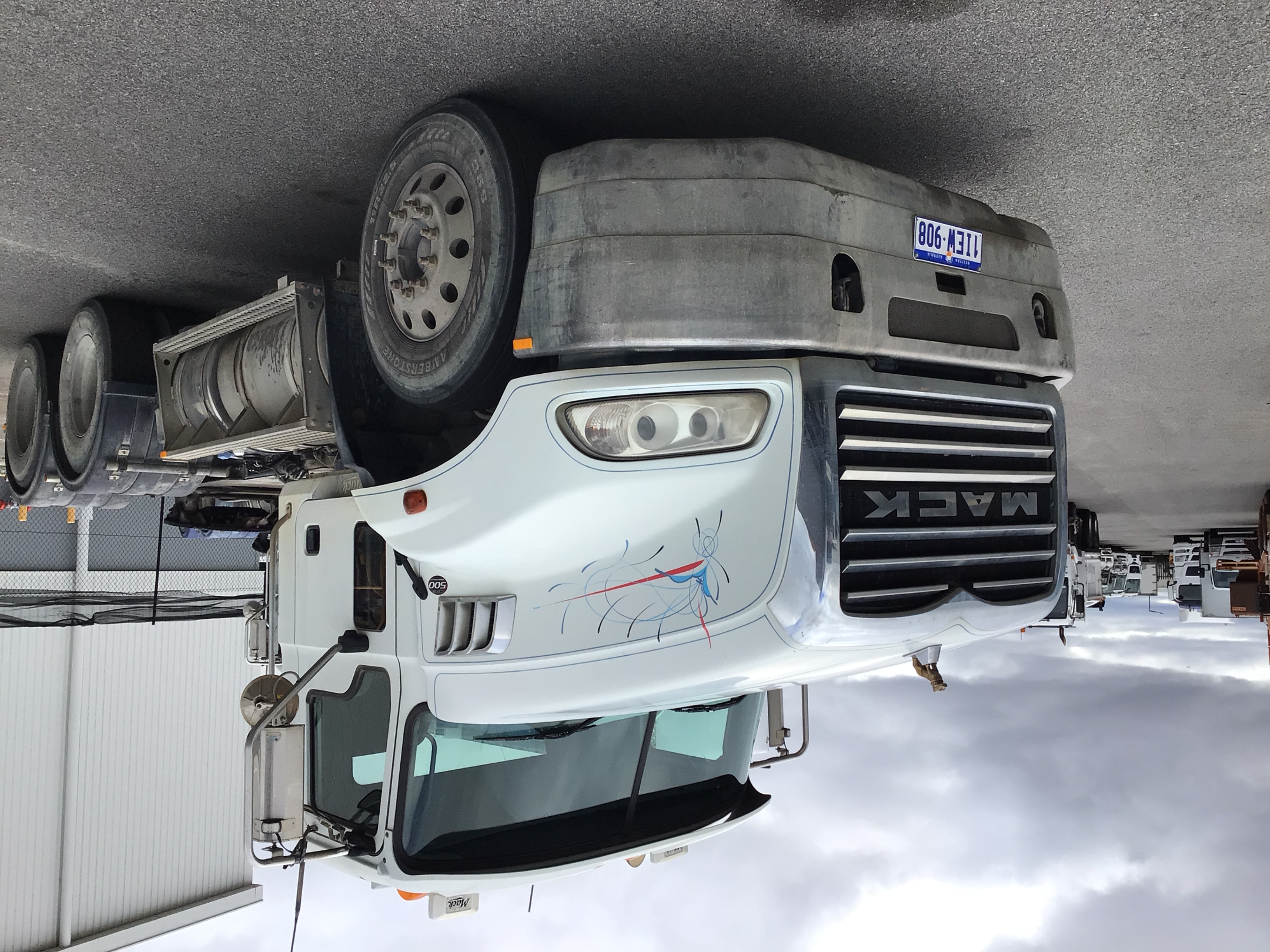 2013 Mack Granite 6x4 Prime Mover