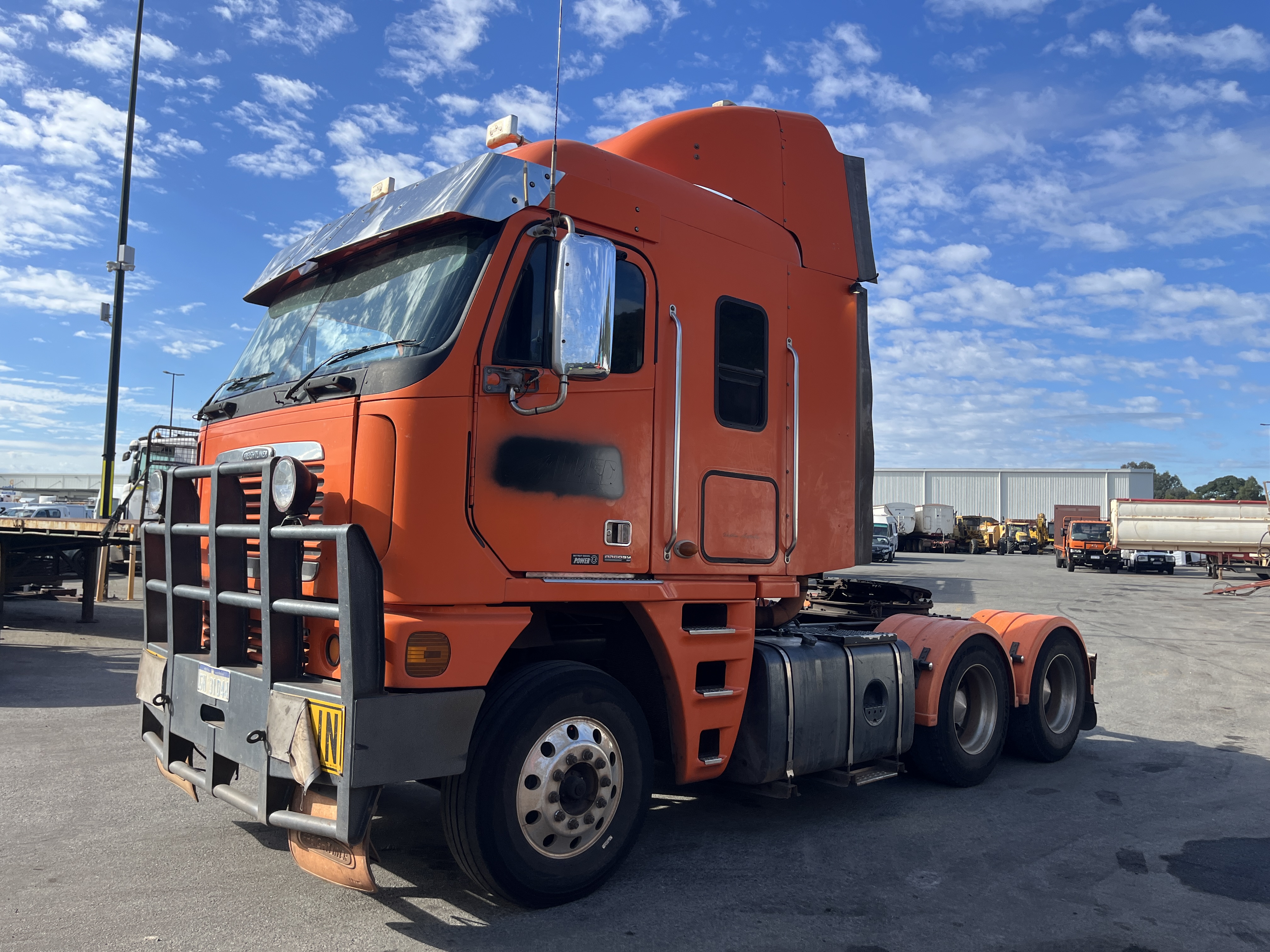 14 · 2007 Freightliner Argosy   6x4 Prime Mover