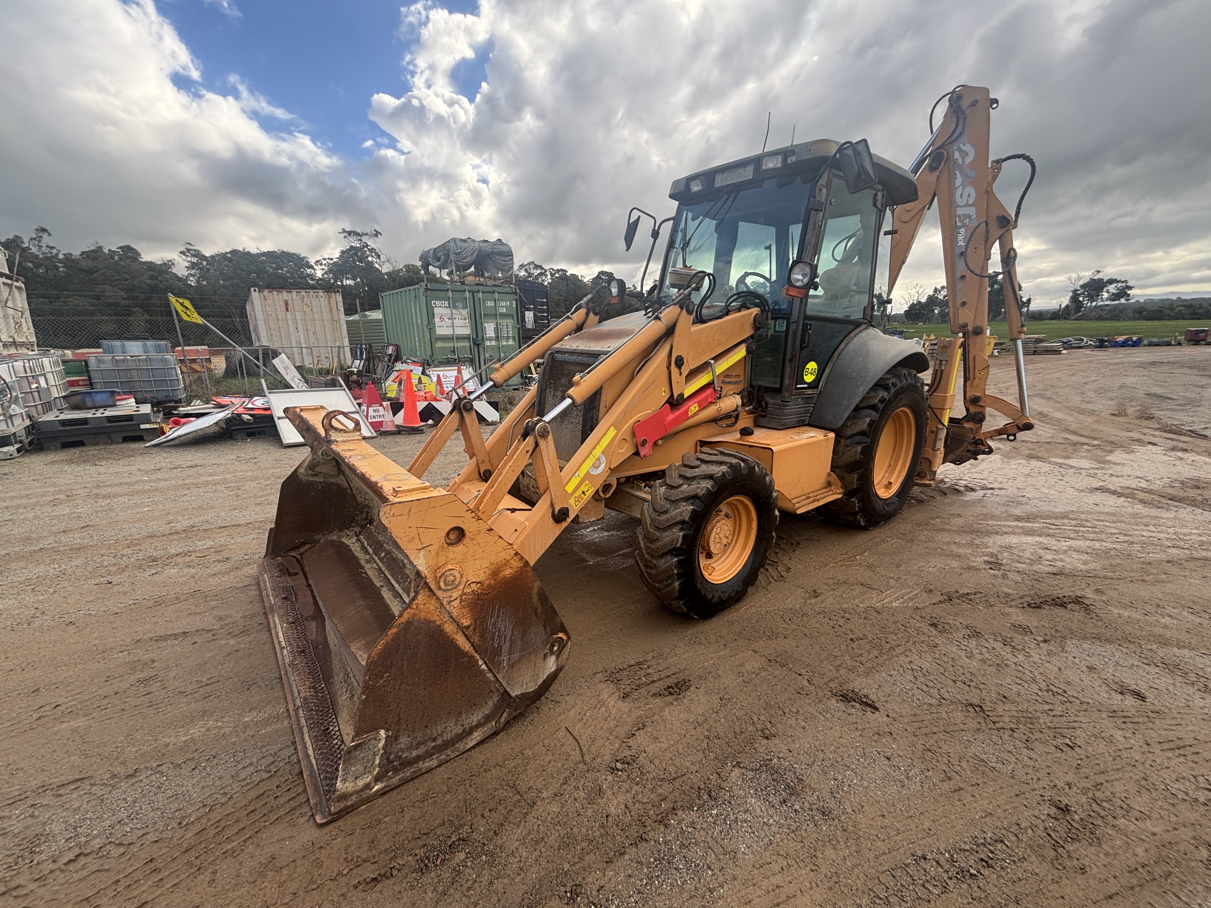 5 · 2008 Case 590SR3 Backhoe