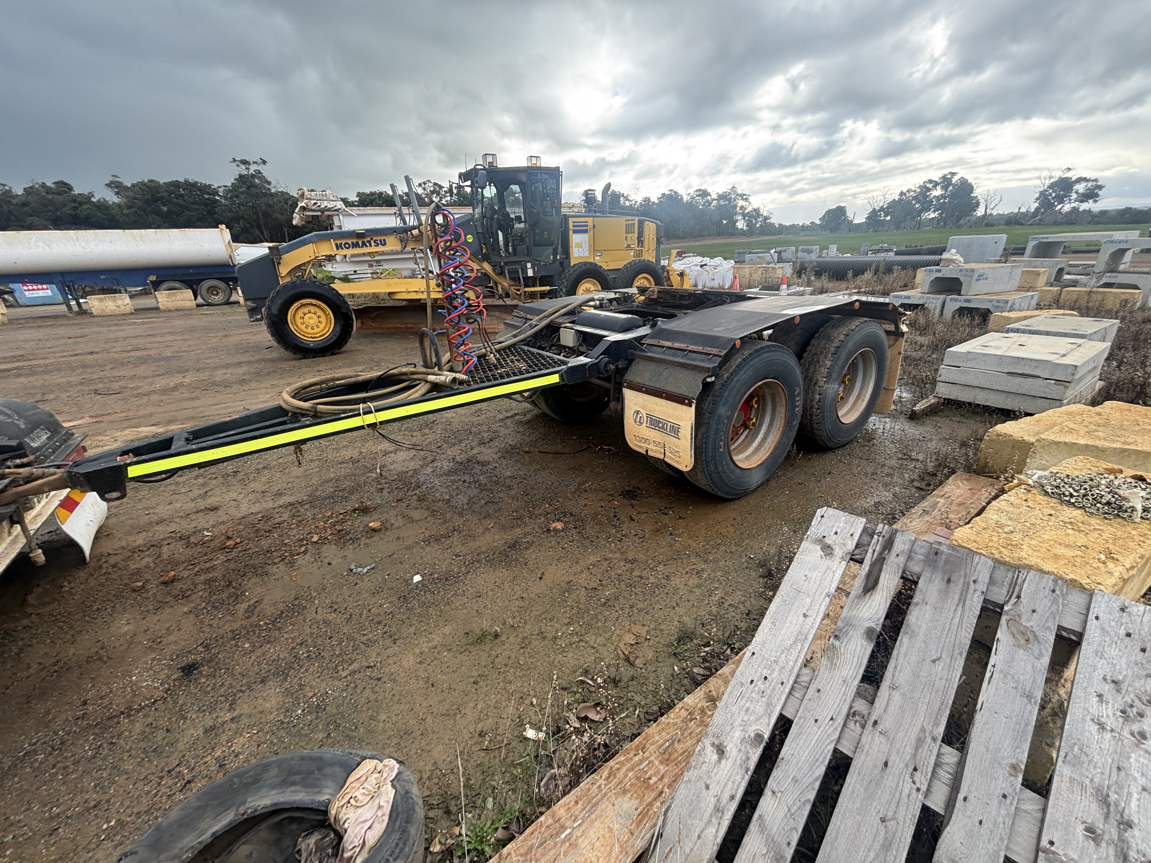 9 · 2012 Dual Axle Dolly