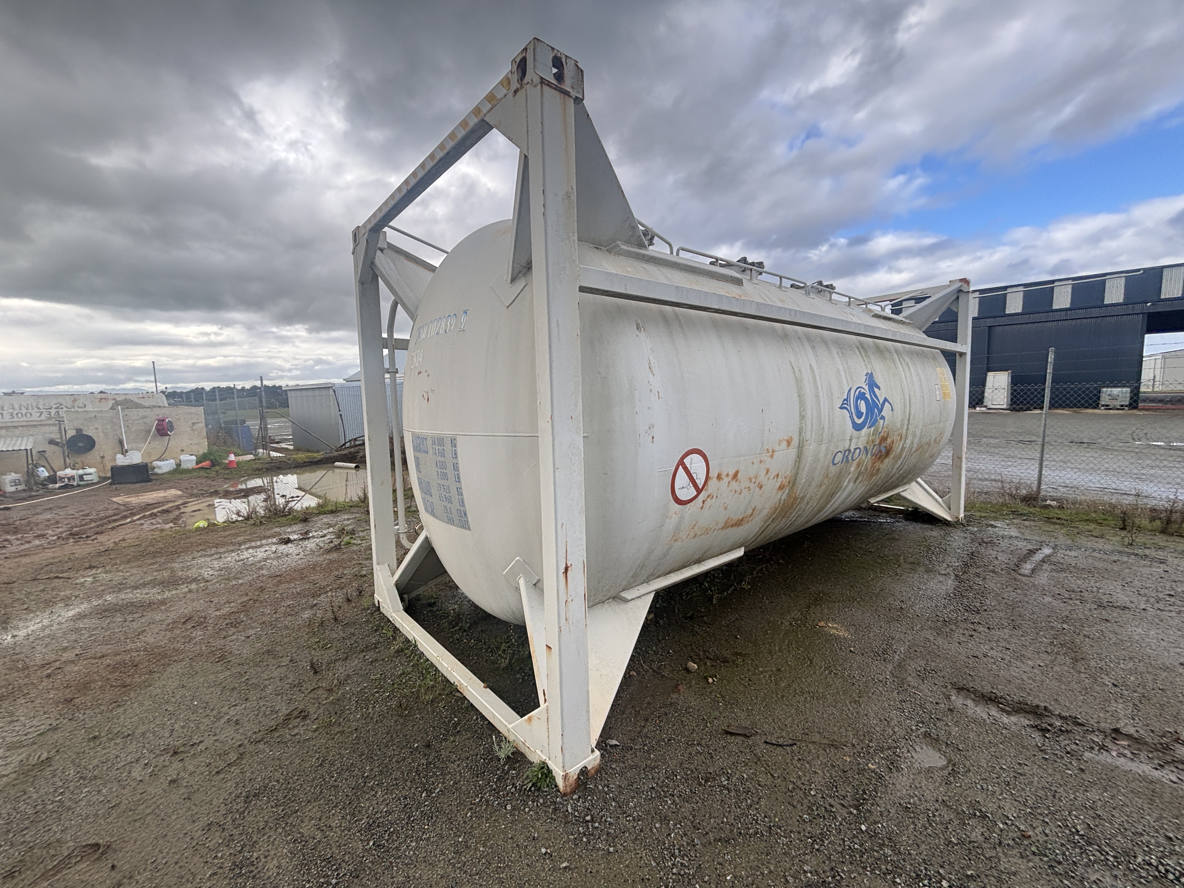 14 · Cronos Cement Container Tank