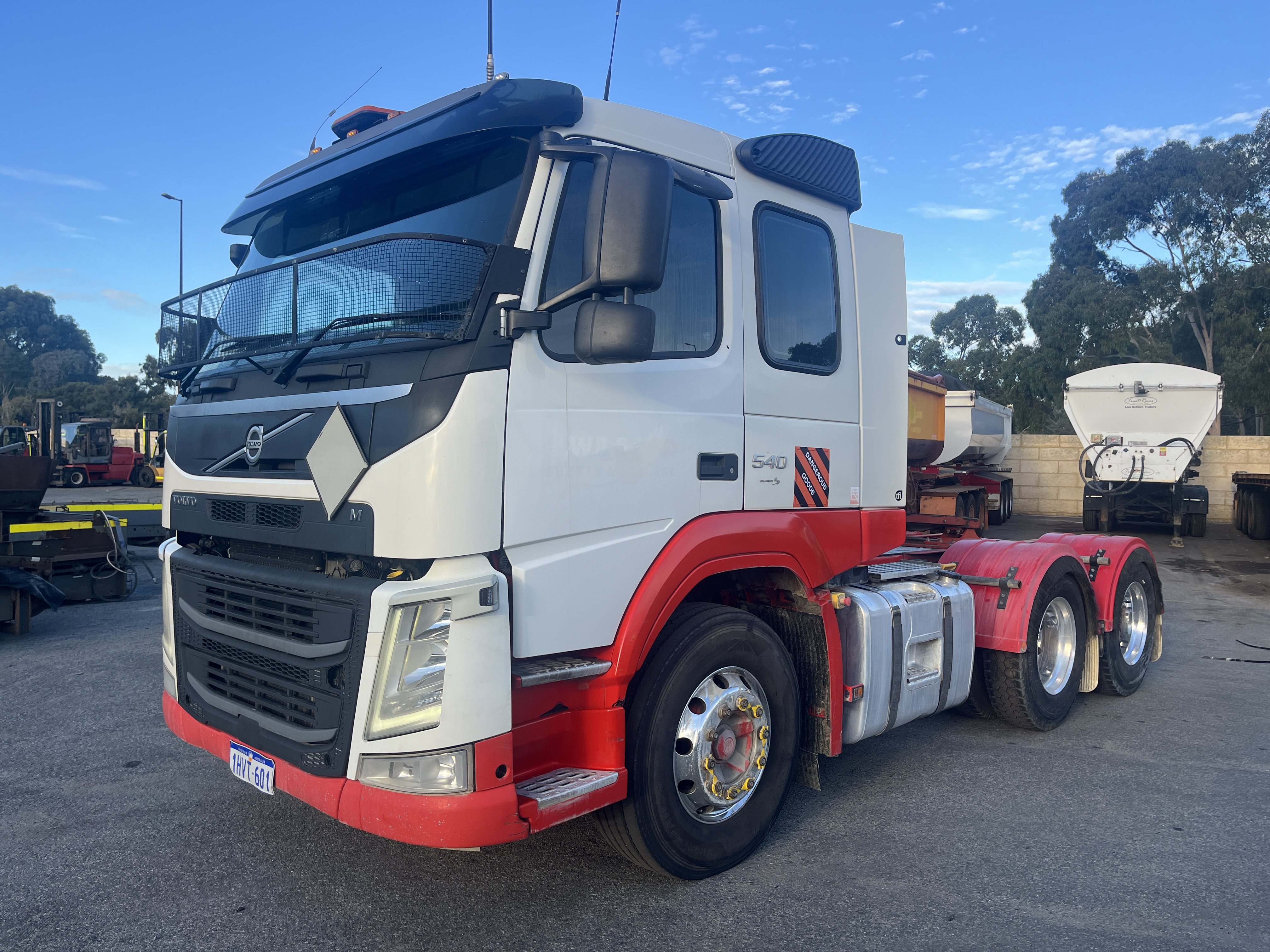 2016 Volvo 540 FM 6x4 Prime Mover
