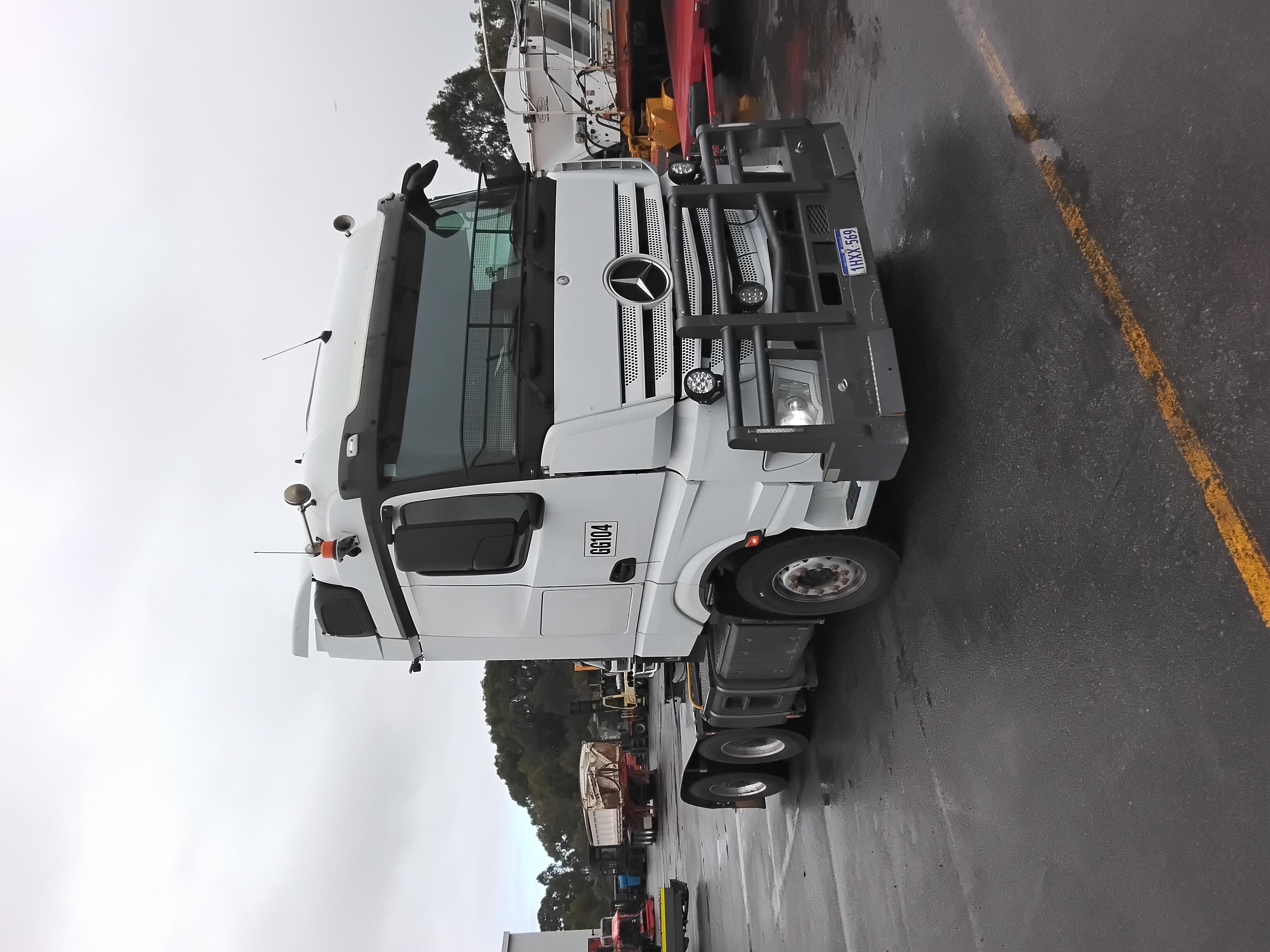 2019 Mercedes Benz Actros 6x2 Cab Chassis