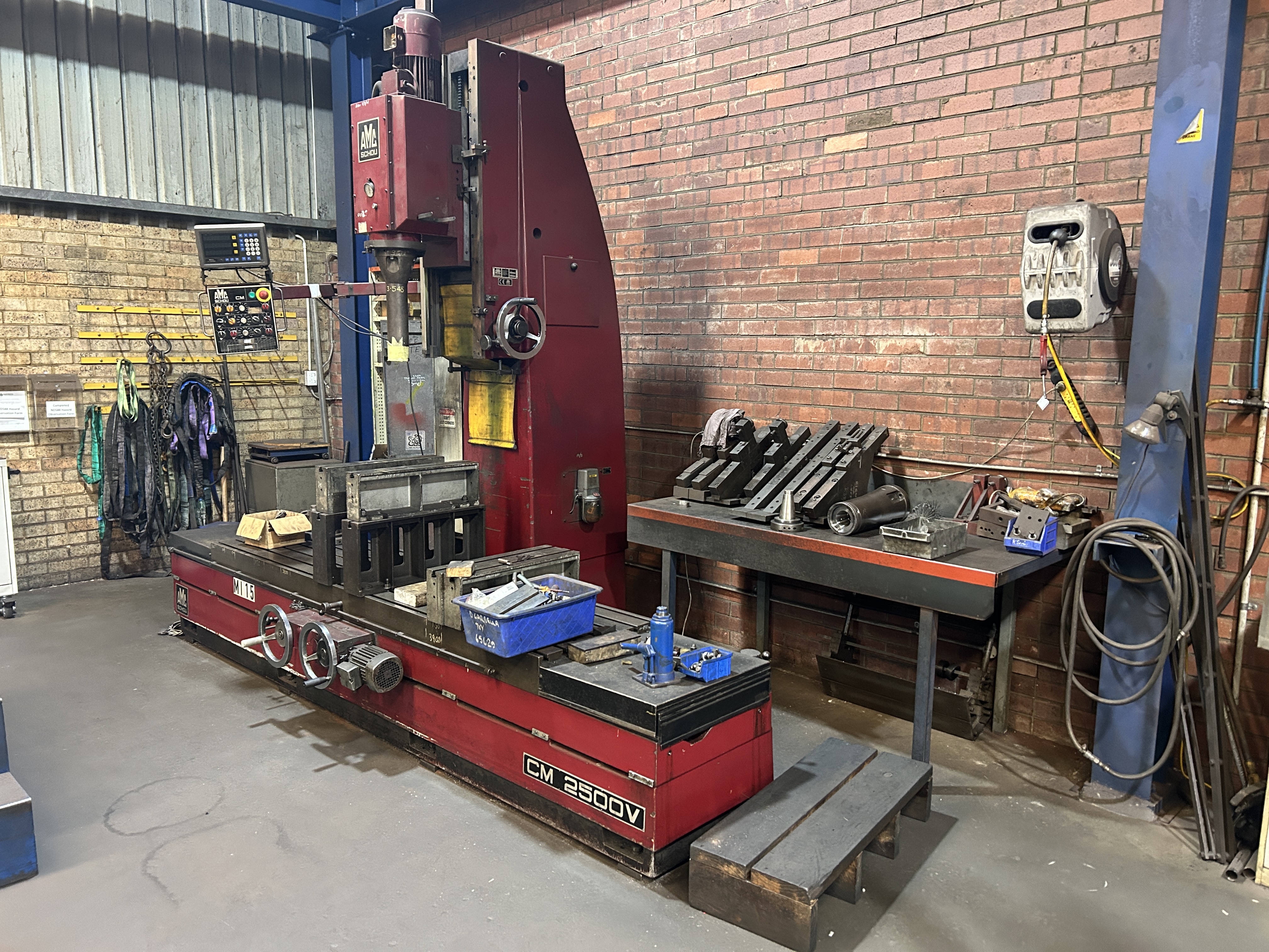 15 · AMC Shou Boring Milling Machine