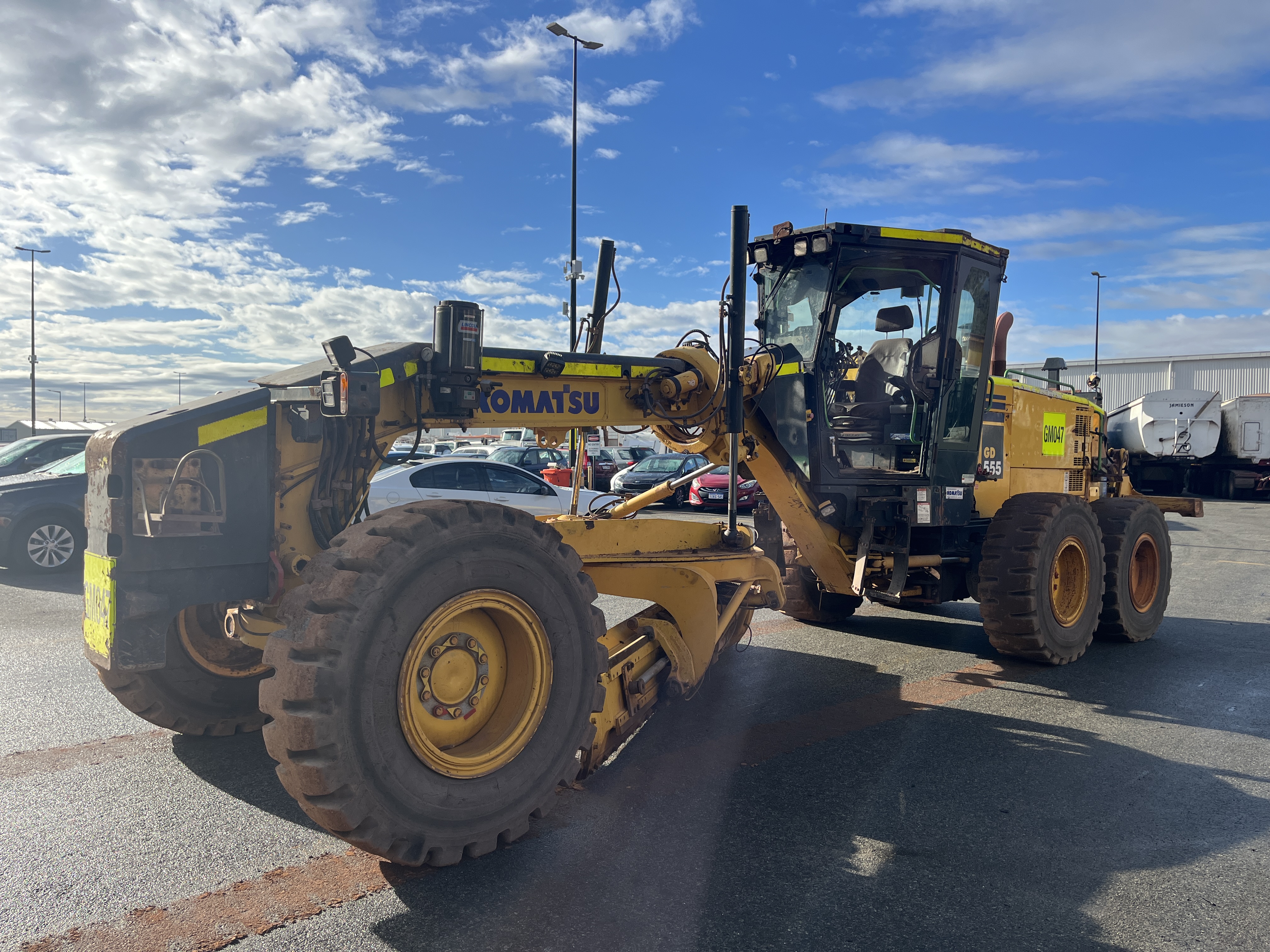 10 · Circa 2021 Komatsu GD555-5 Grader