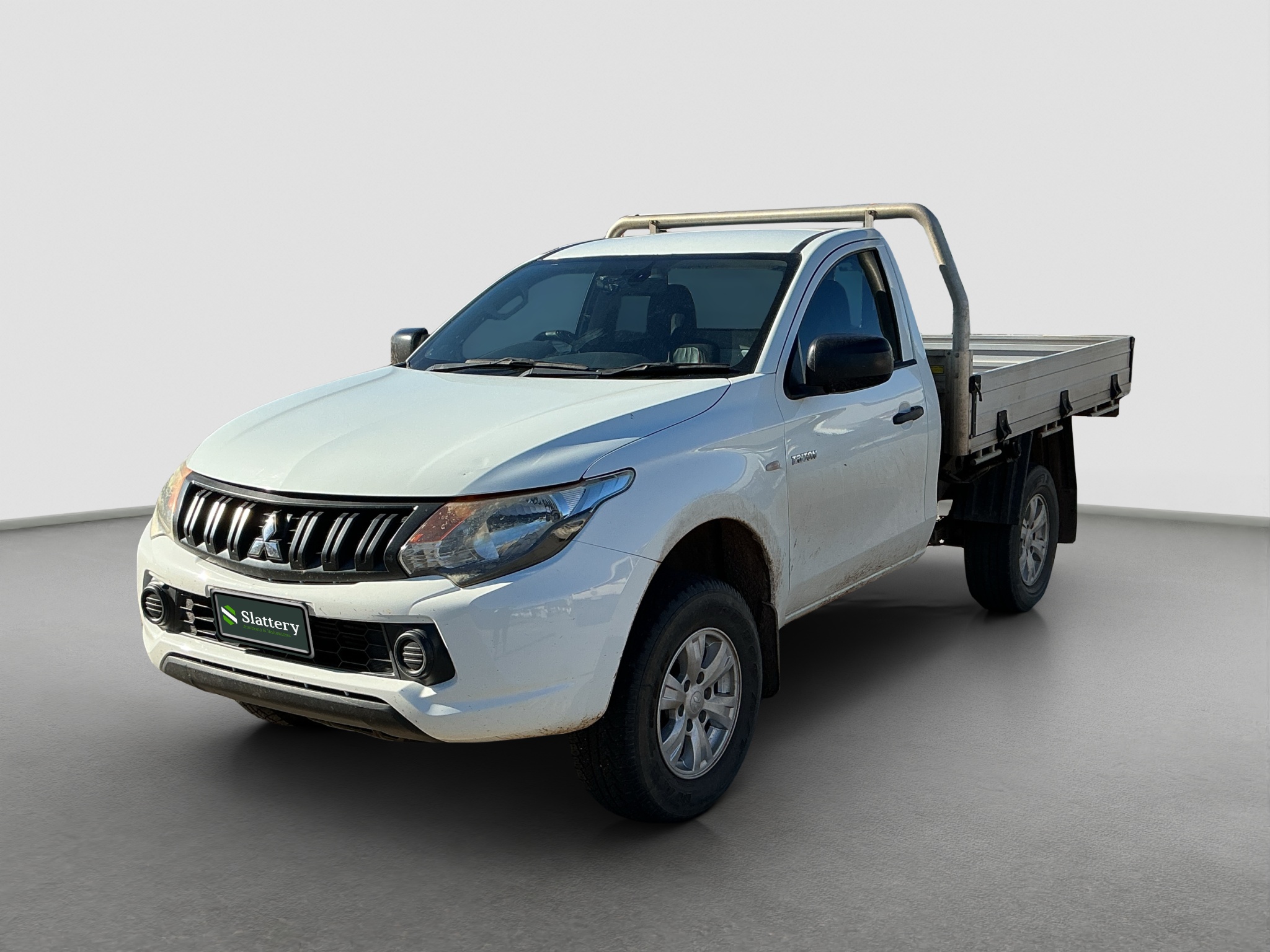 18 · 2017 Mitsubishi Triton GLX Diesel